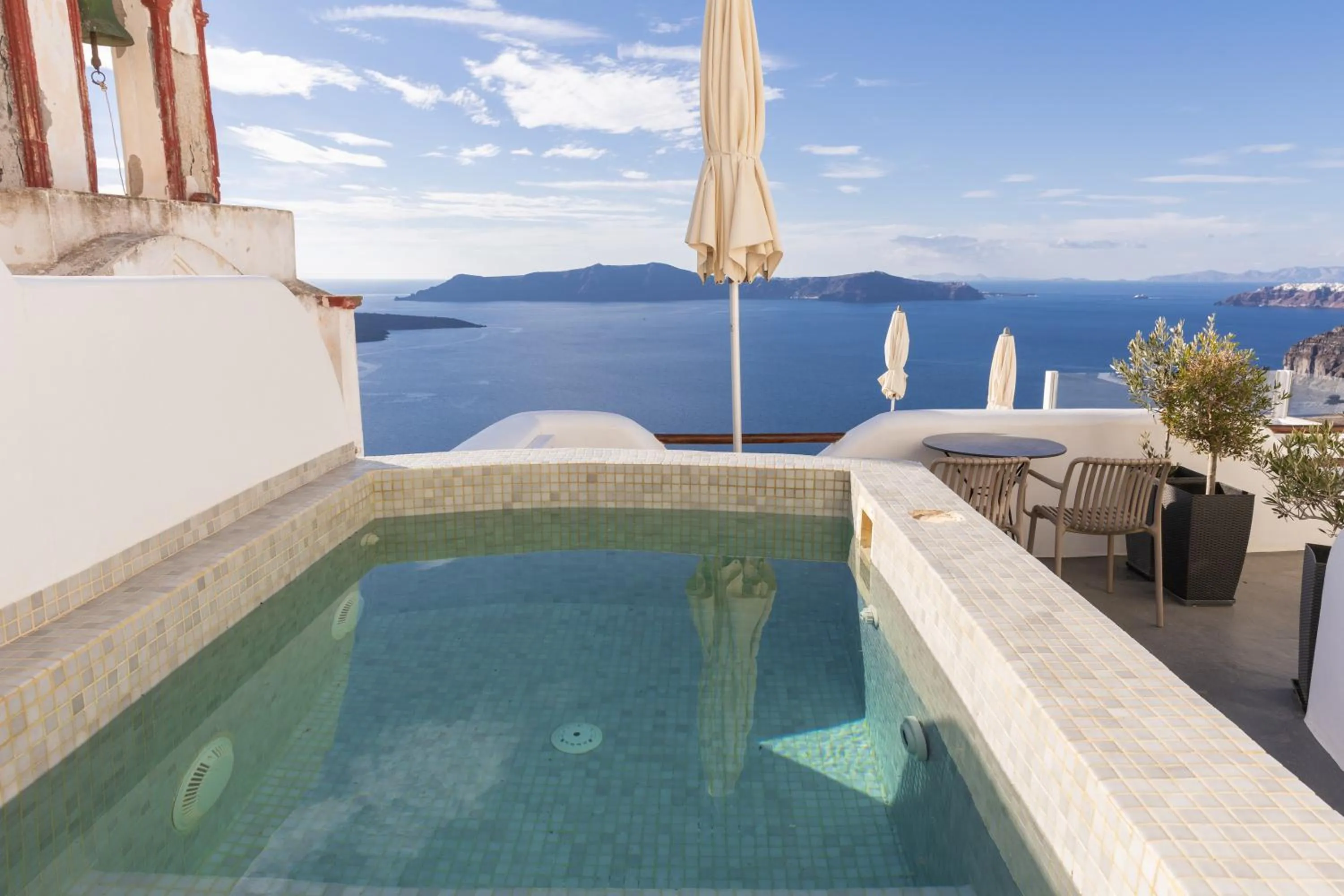 Natural landscape in Aperto Suites - Adults Only