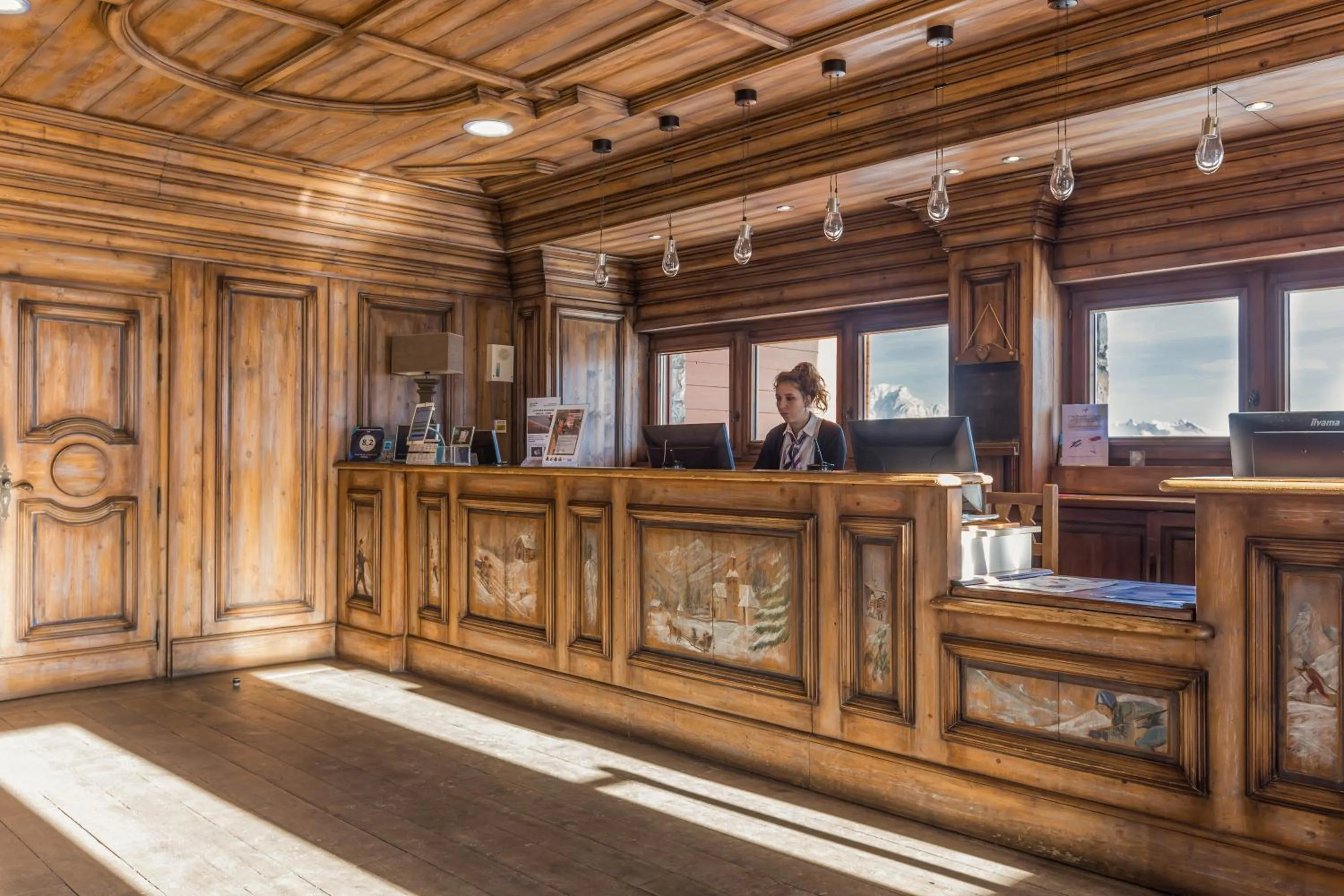 Staff in Résidence Pierre & Vacances Premium Les Hauts Bois