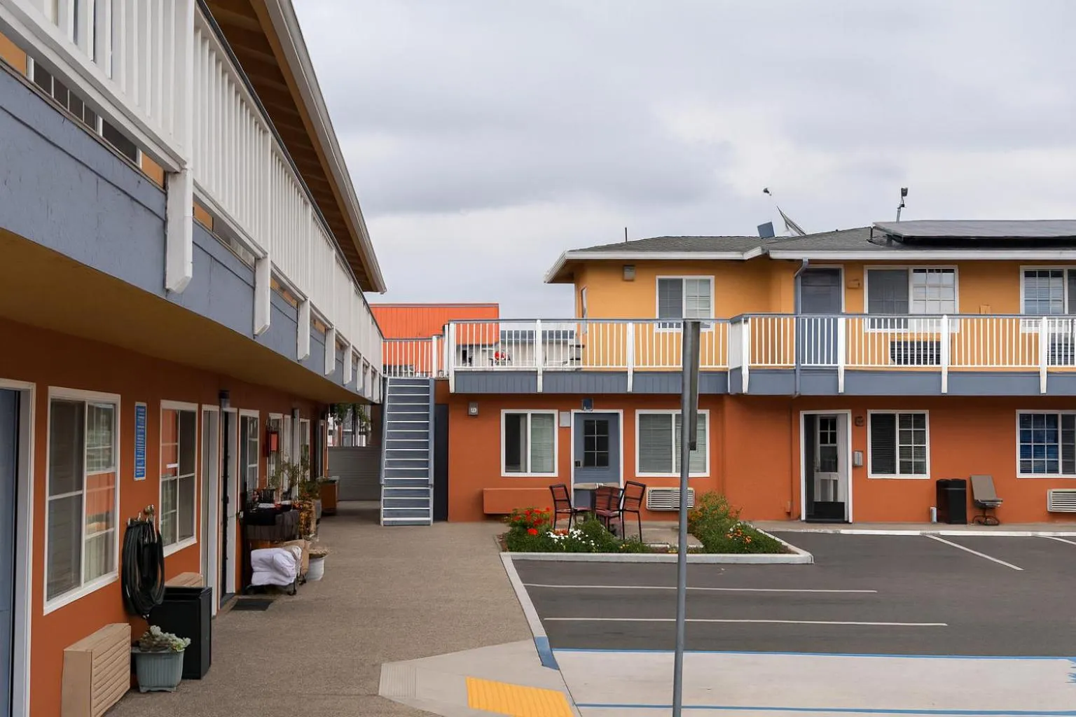 Property building in Sand Castle Inn