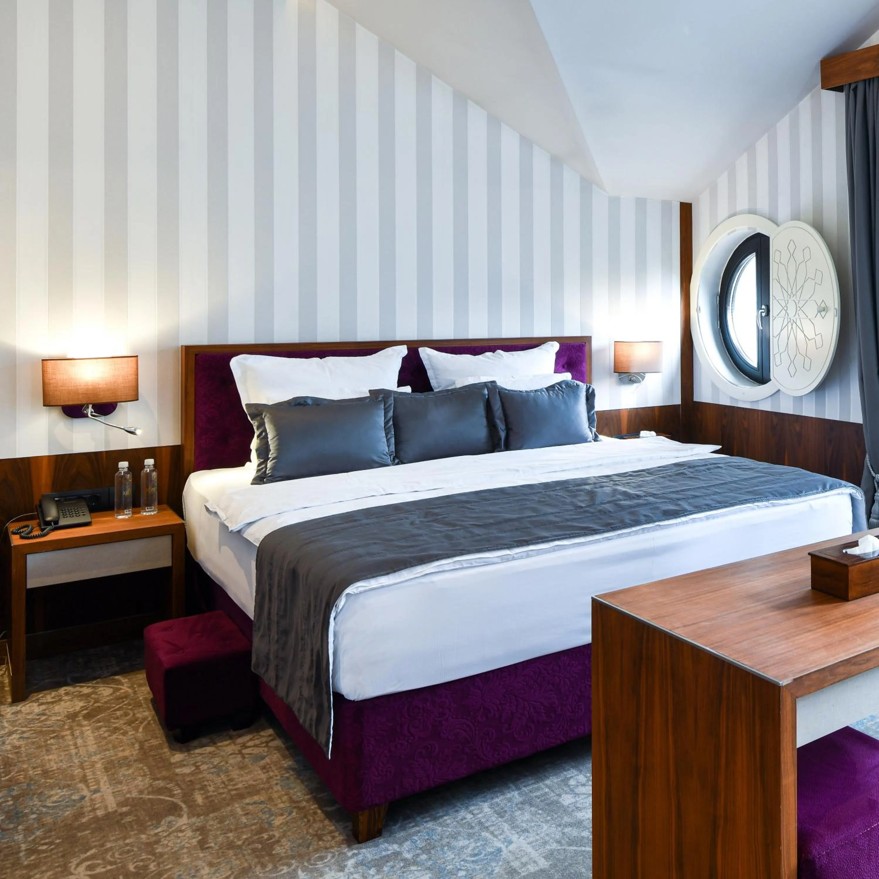 Bedroom, Bed in Heritage Hotel Krone