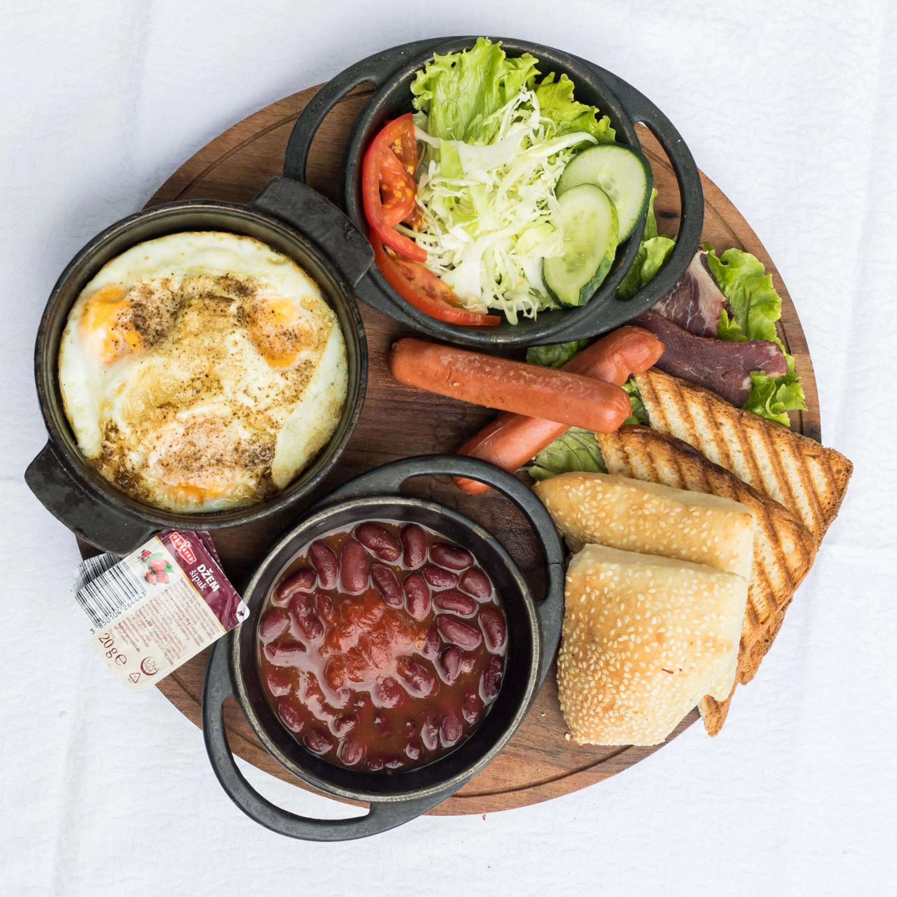 Breakfast in Heritage Hotel Krone