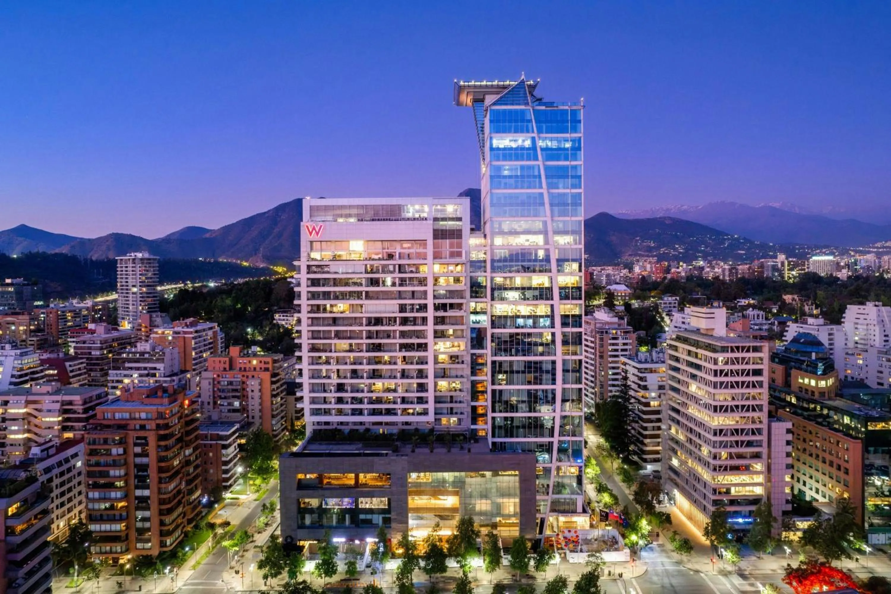 Property building in W Santiago