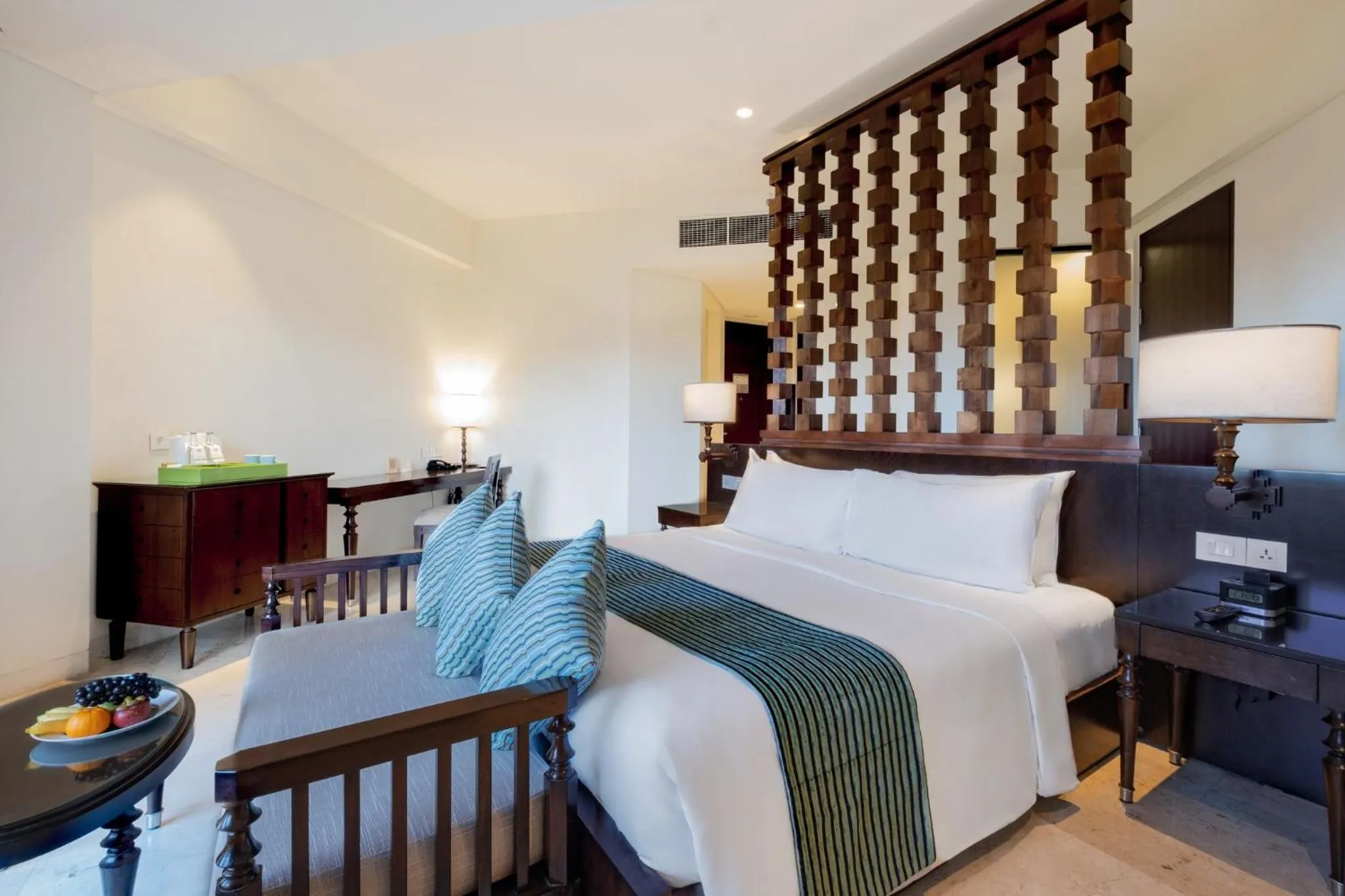 Photo of the whole room, Bed in Holiday Inn Resort Bali Nusa Dua by IHG