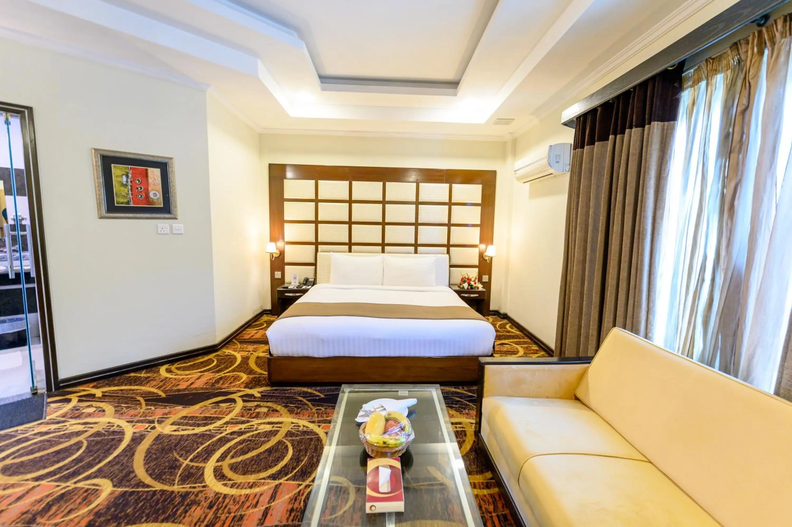 Bedroom, Bed in Hotel One Abbottabad