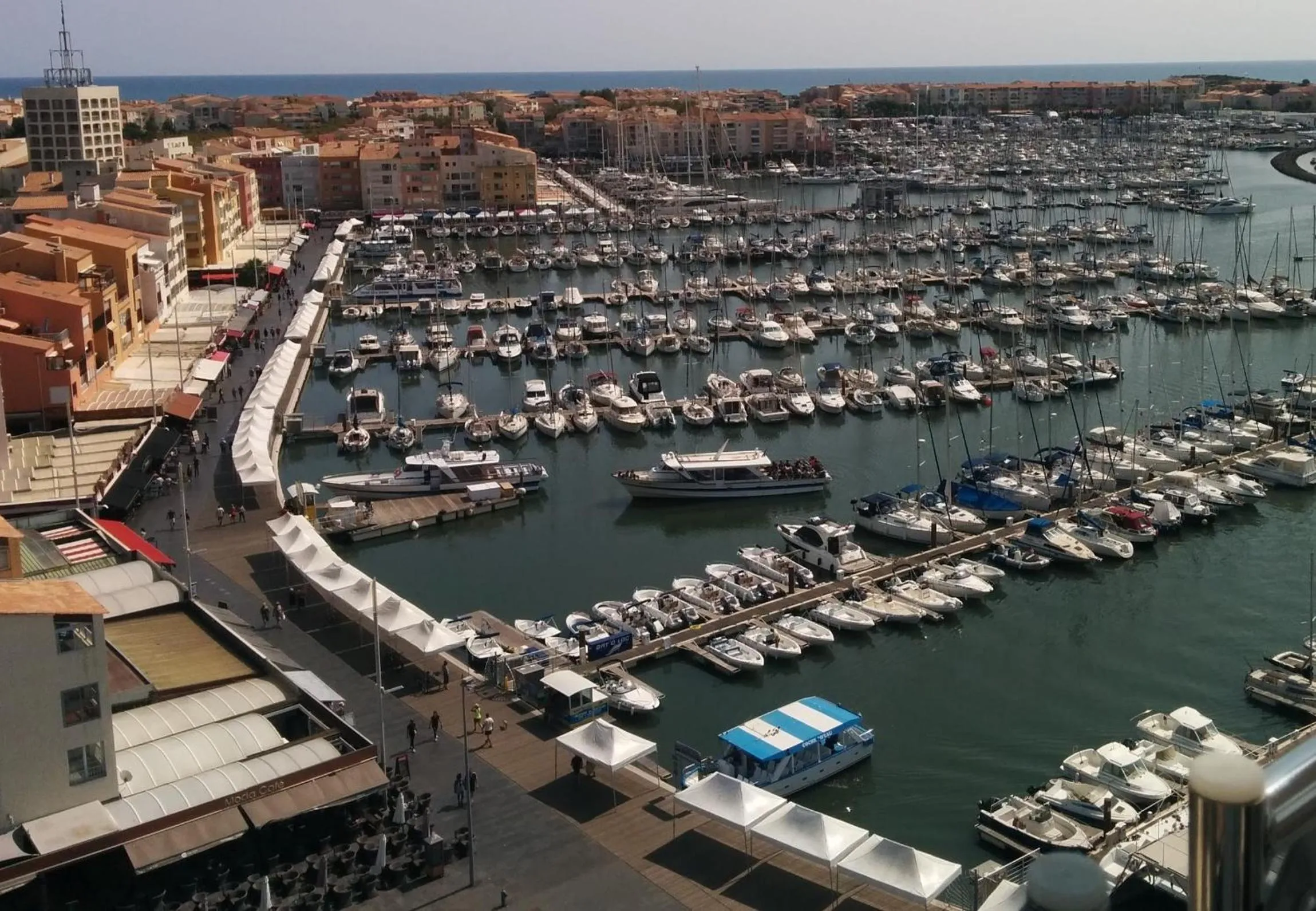 Neighbourhood in Hotel Araur