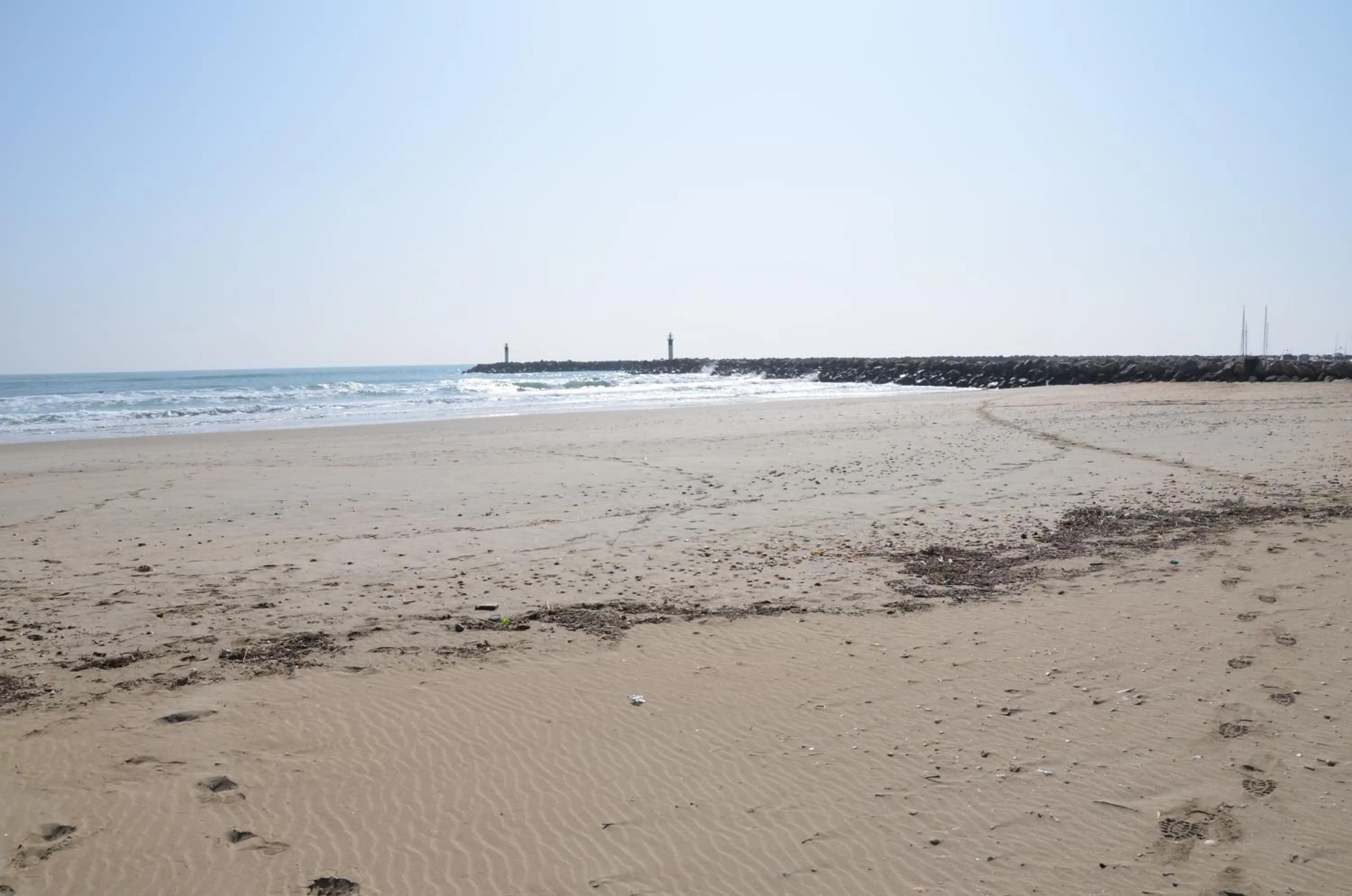Beach in Hotel Araur