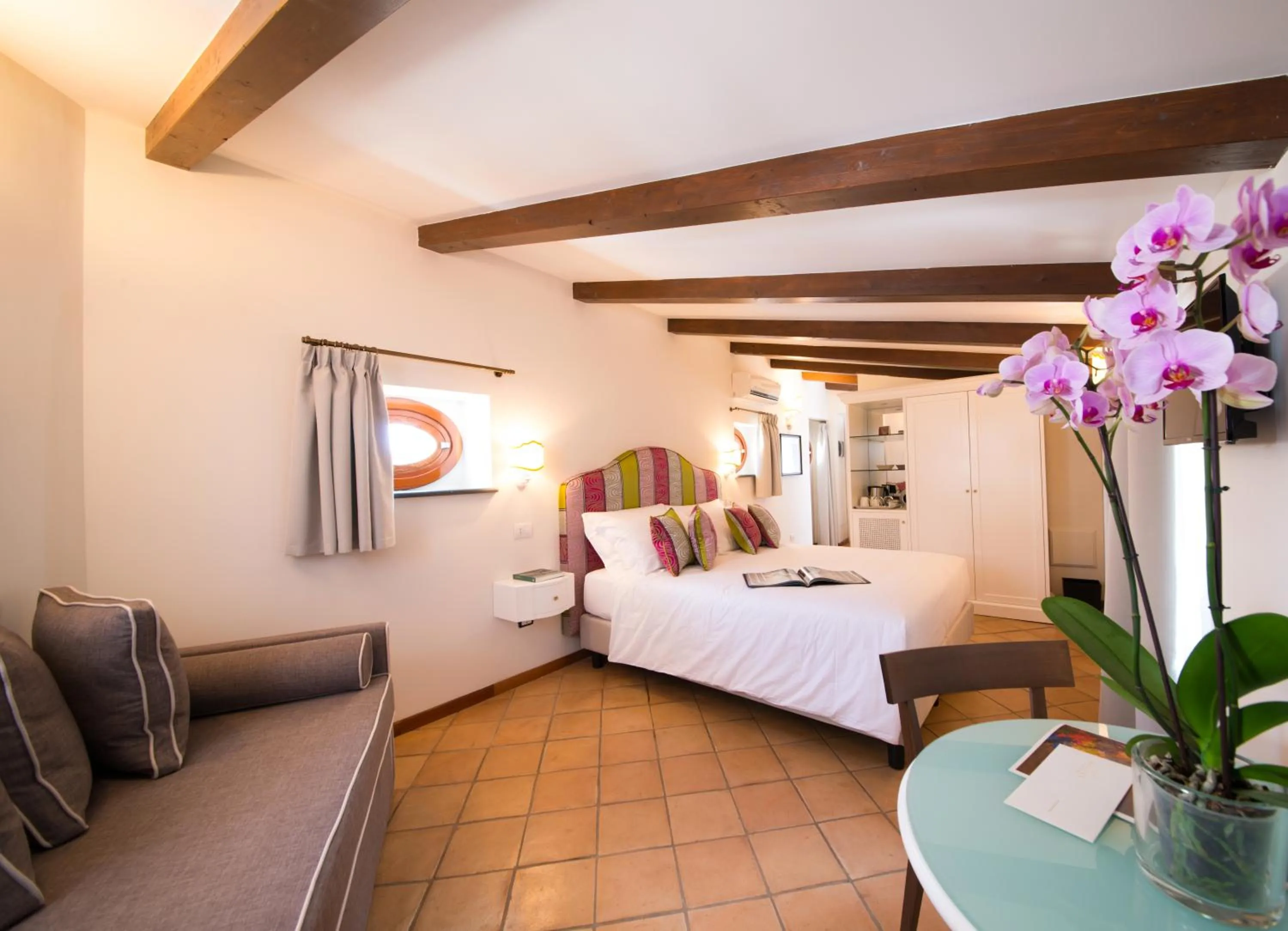 Bedroom, Bed in B&B Maiurè