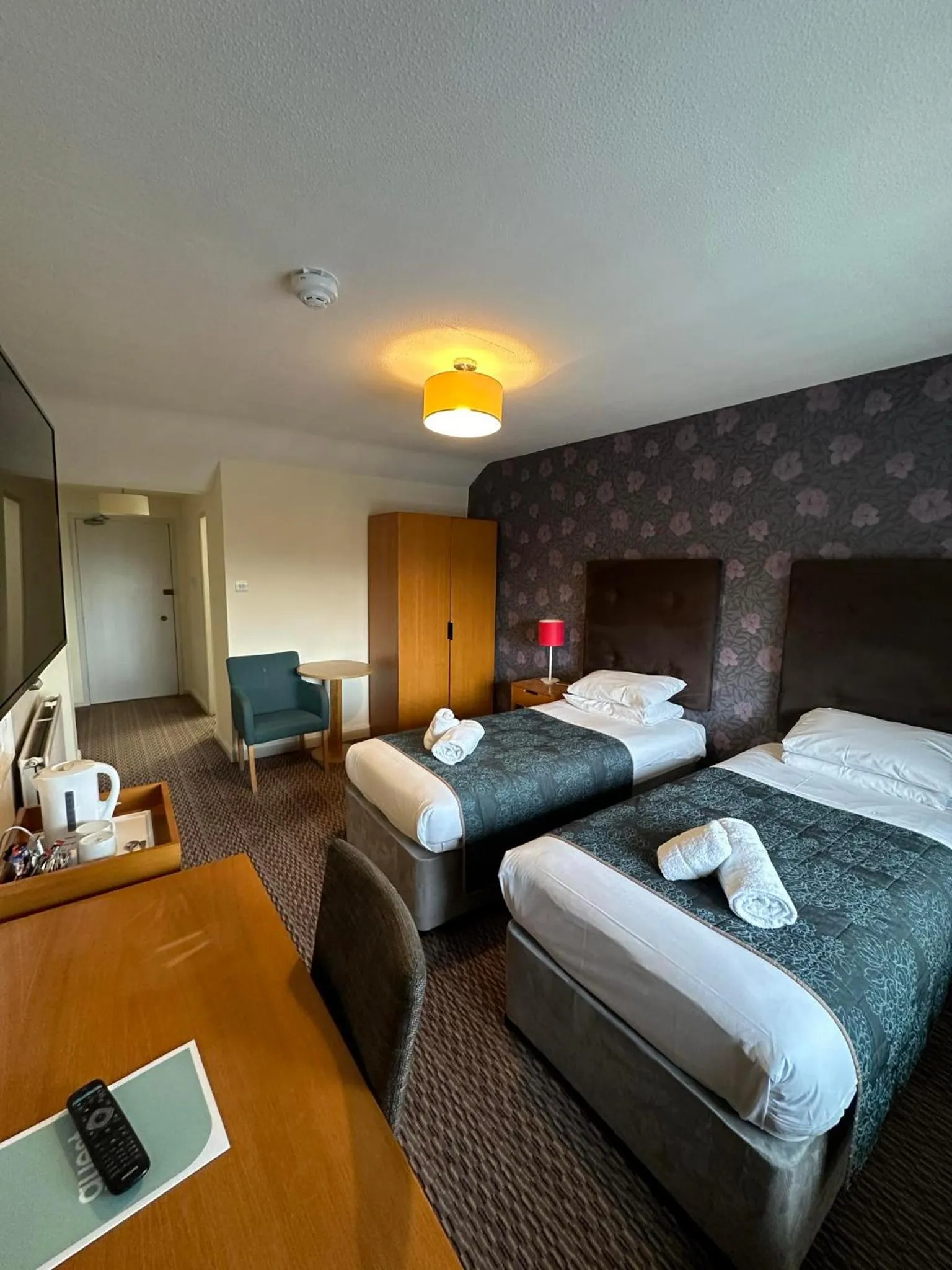 Bed in Windermere Hotel