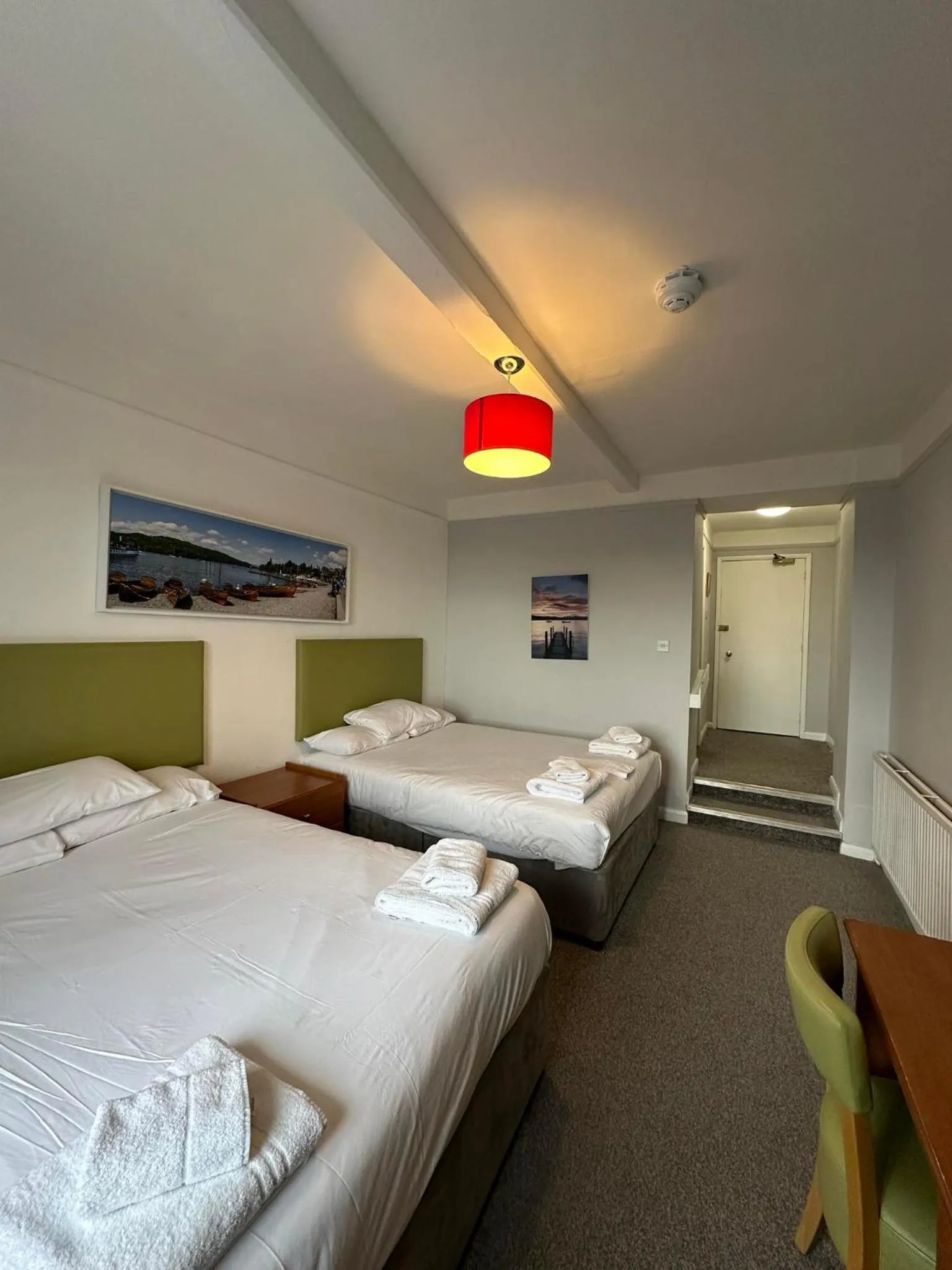 Bed in Windermere Hotel