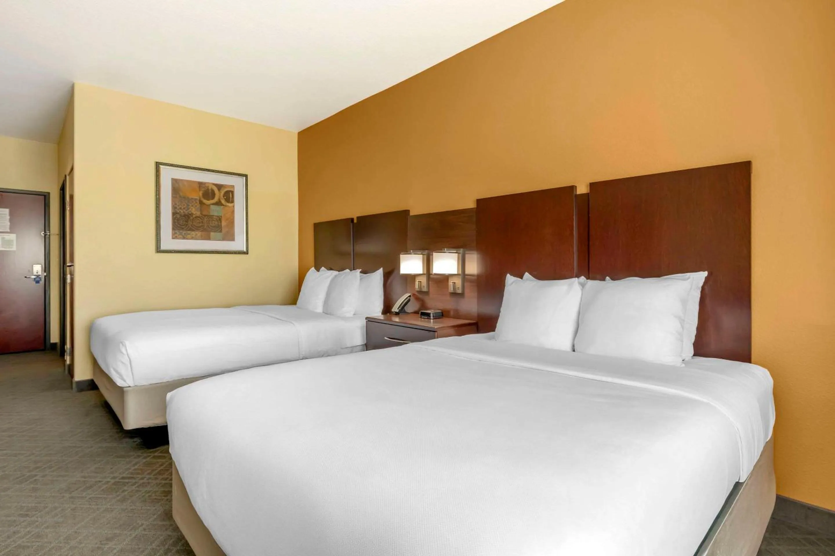Bedroom, Bed in Comfort Inn & Suites Mexia