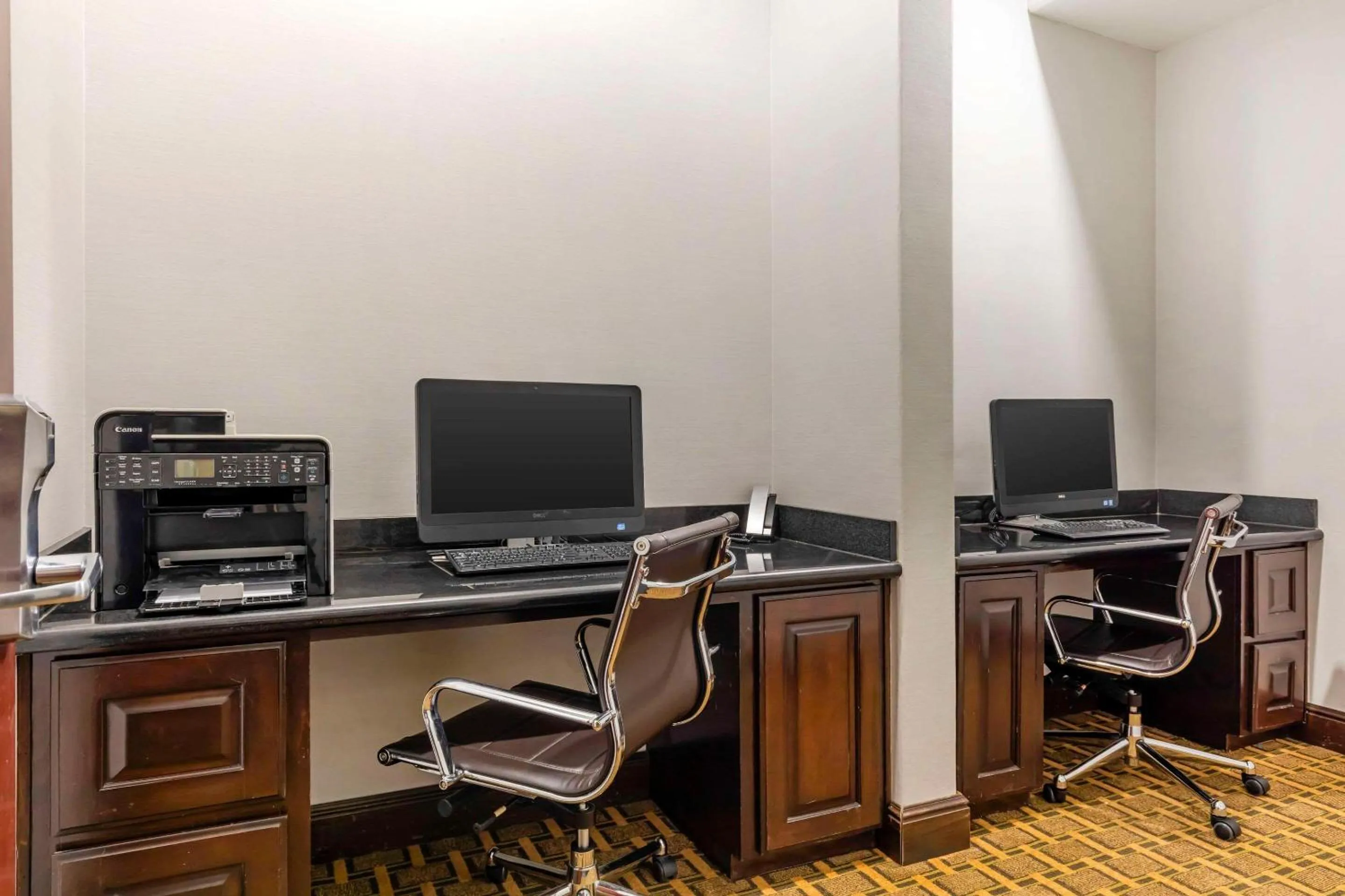 Business facilities in Comfort Inn & Suites Mexia