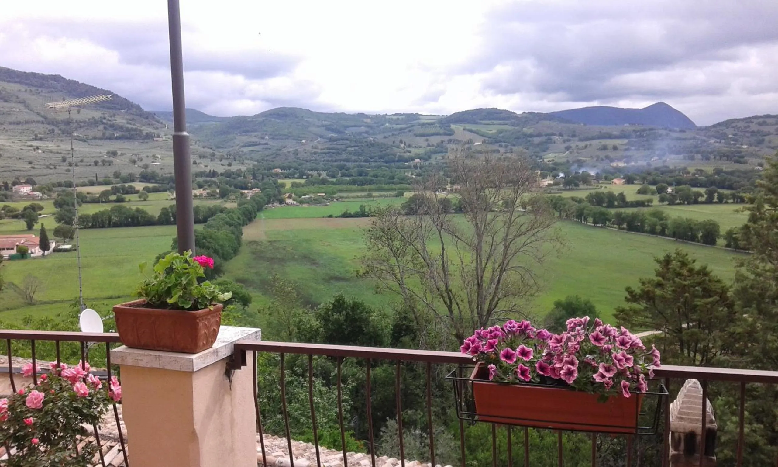 Balcony/Terrace in Albergo Il Cacciatore