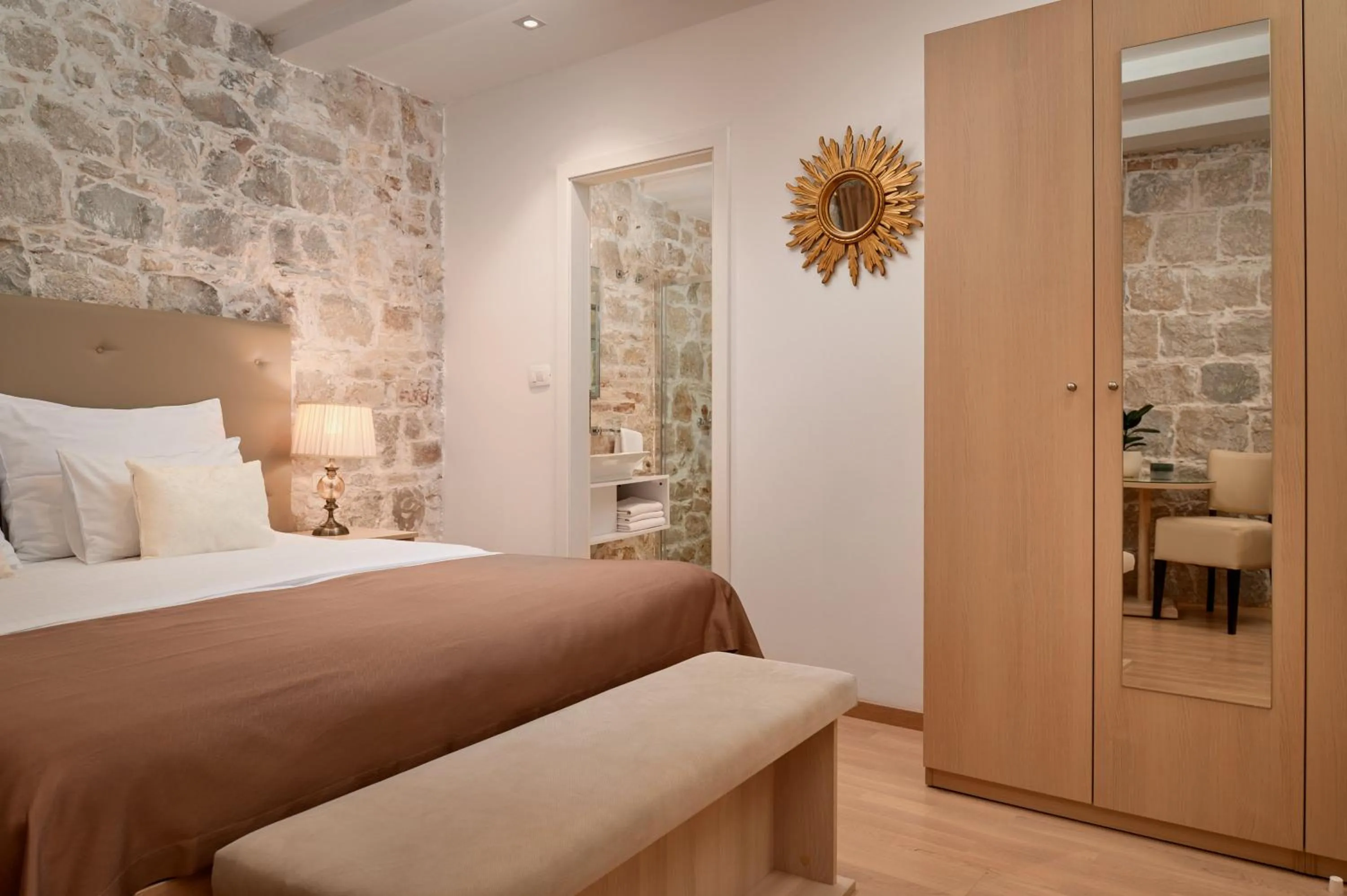 Bed in Lanterna Rooms