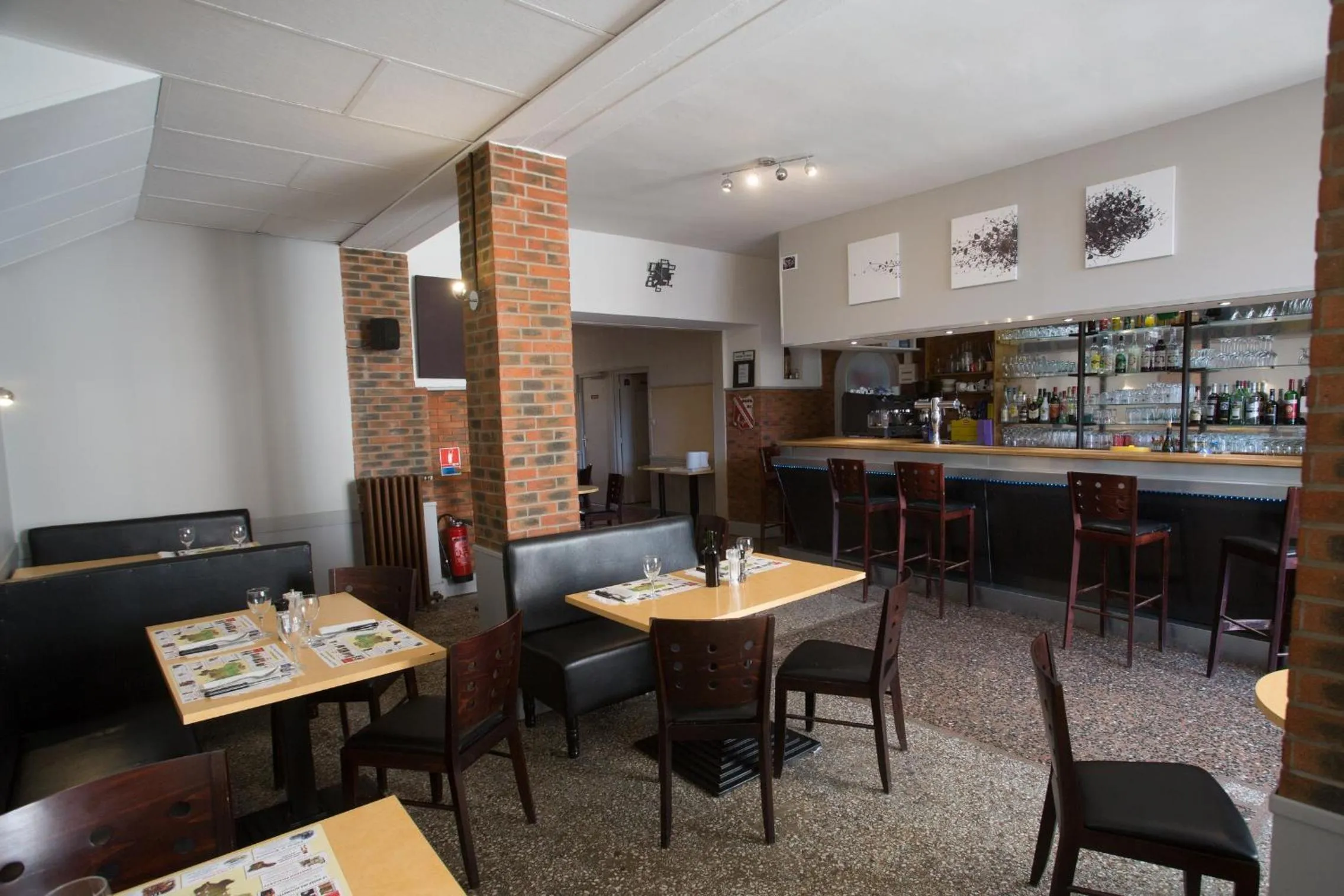 Lounge or bar in Hotel Bayle