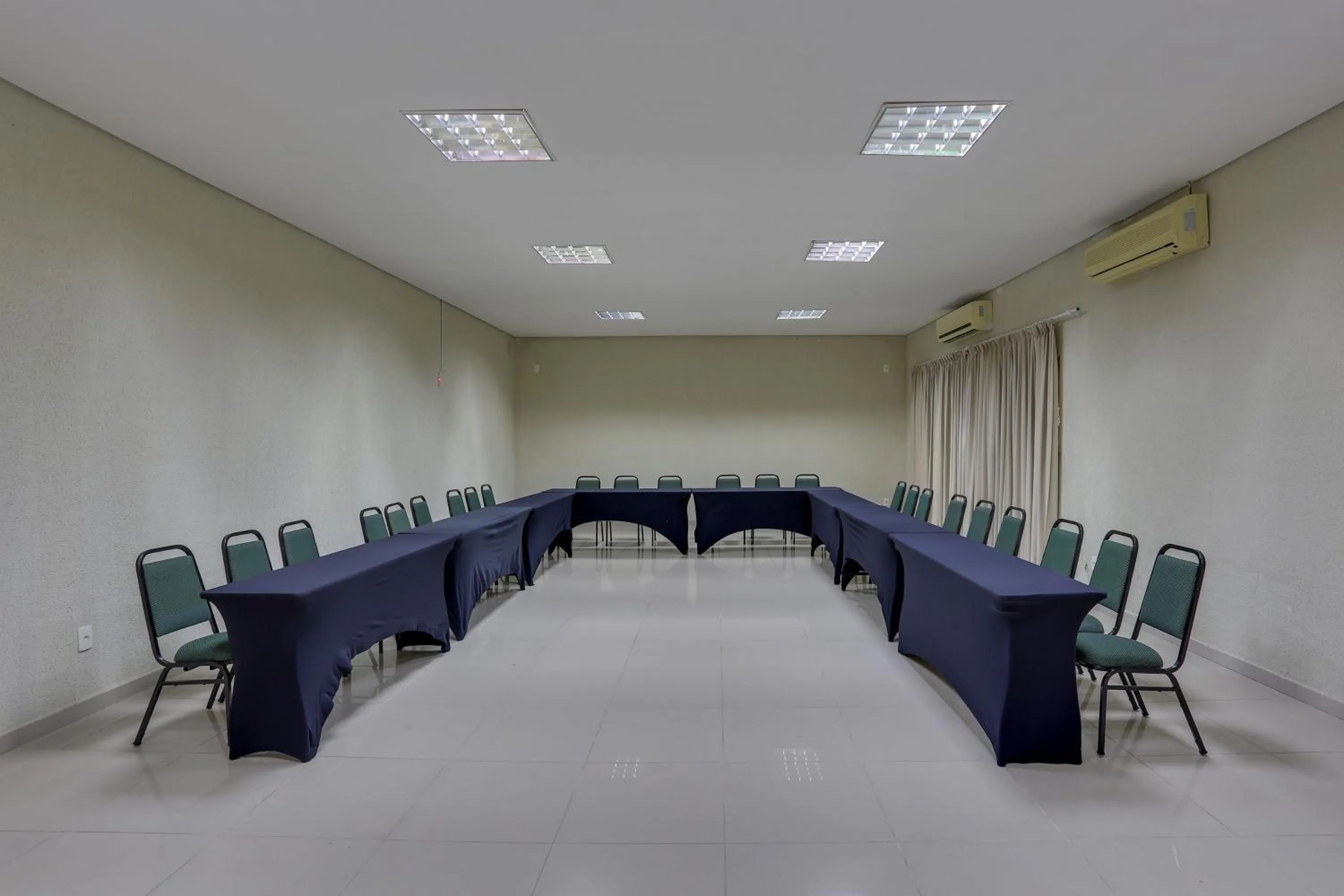 Banquet/Function facilities in Hotel Porto Sol Ingleses