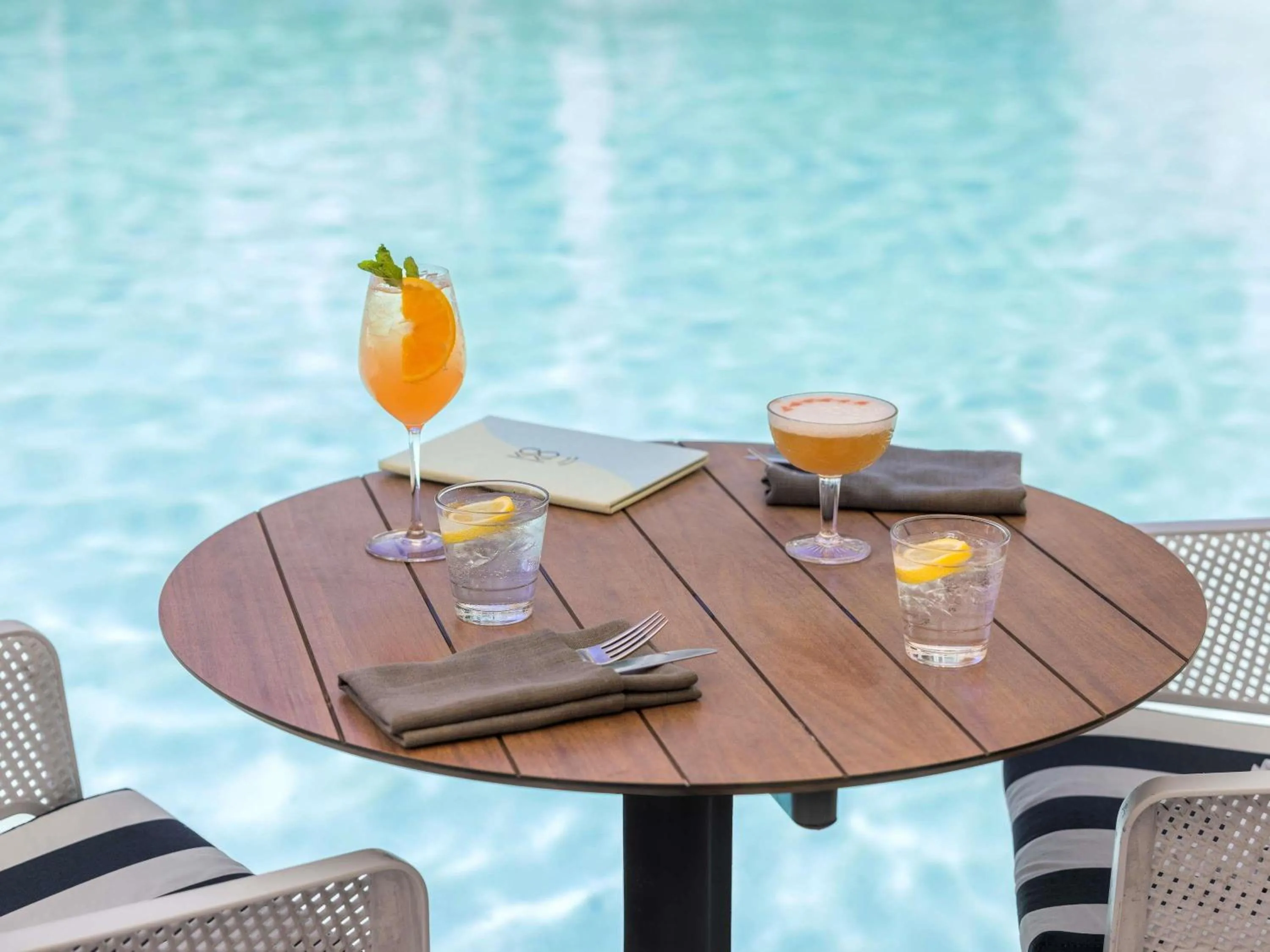 Restaurant/places to eat in Peppers Beach Club