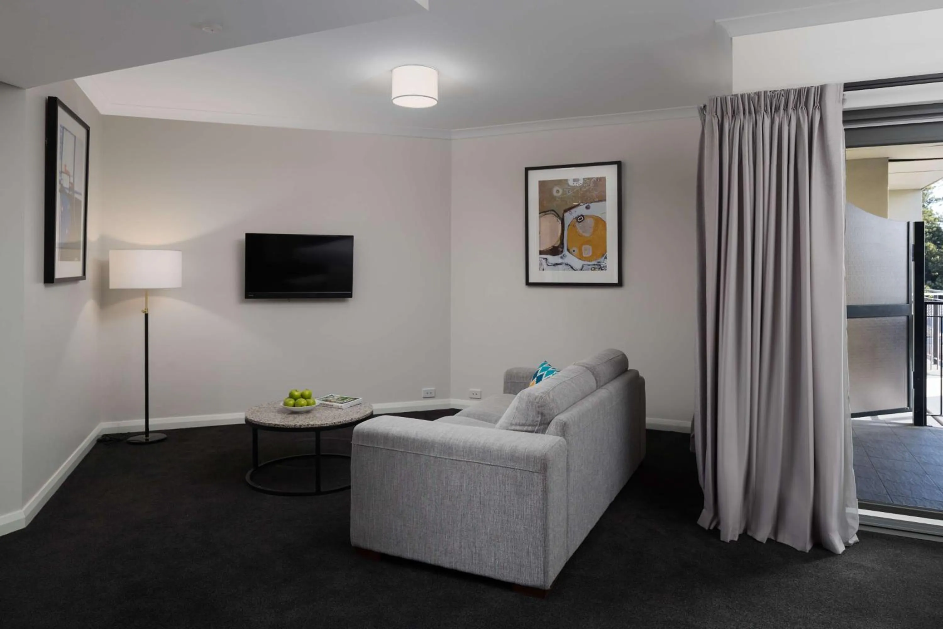 Bedroom, Bed in Esplanade Hotel Fremantle - by Rydges