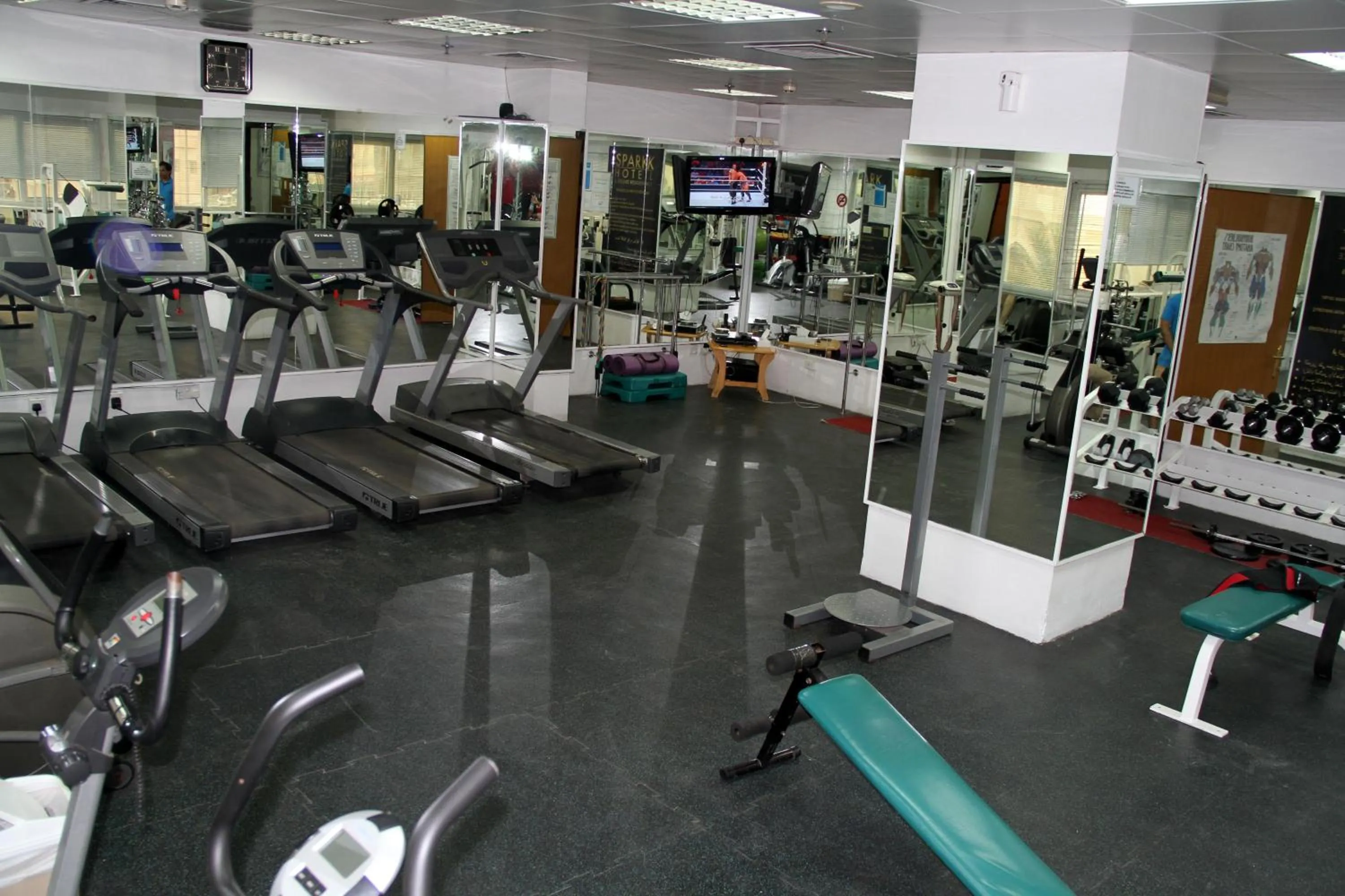 Fitness centre/facilities in Spark Residence Hotel