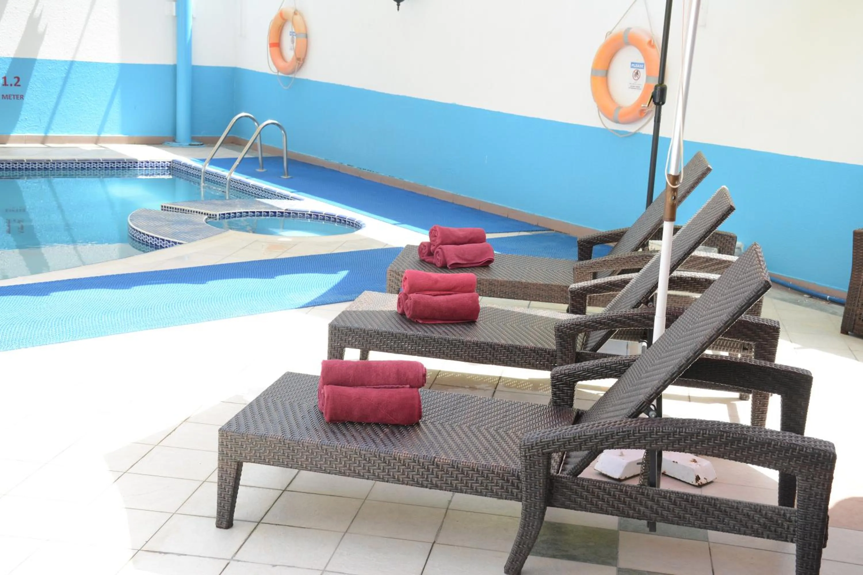 Swimming pool in Spark Residence Hotel