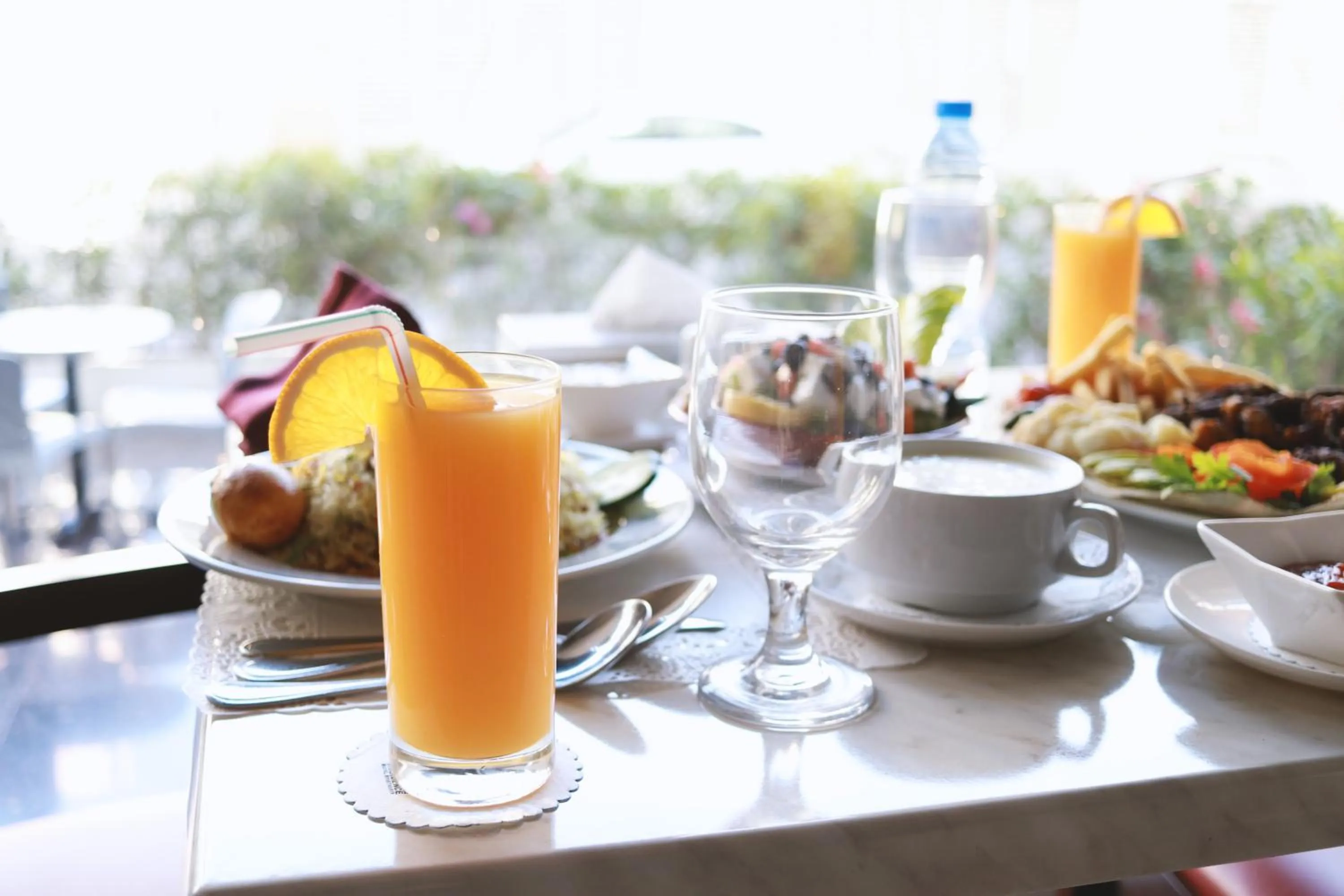 Food and drinks in Spark Residence Hotel
