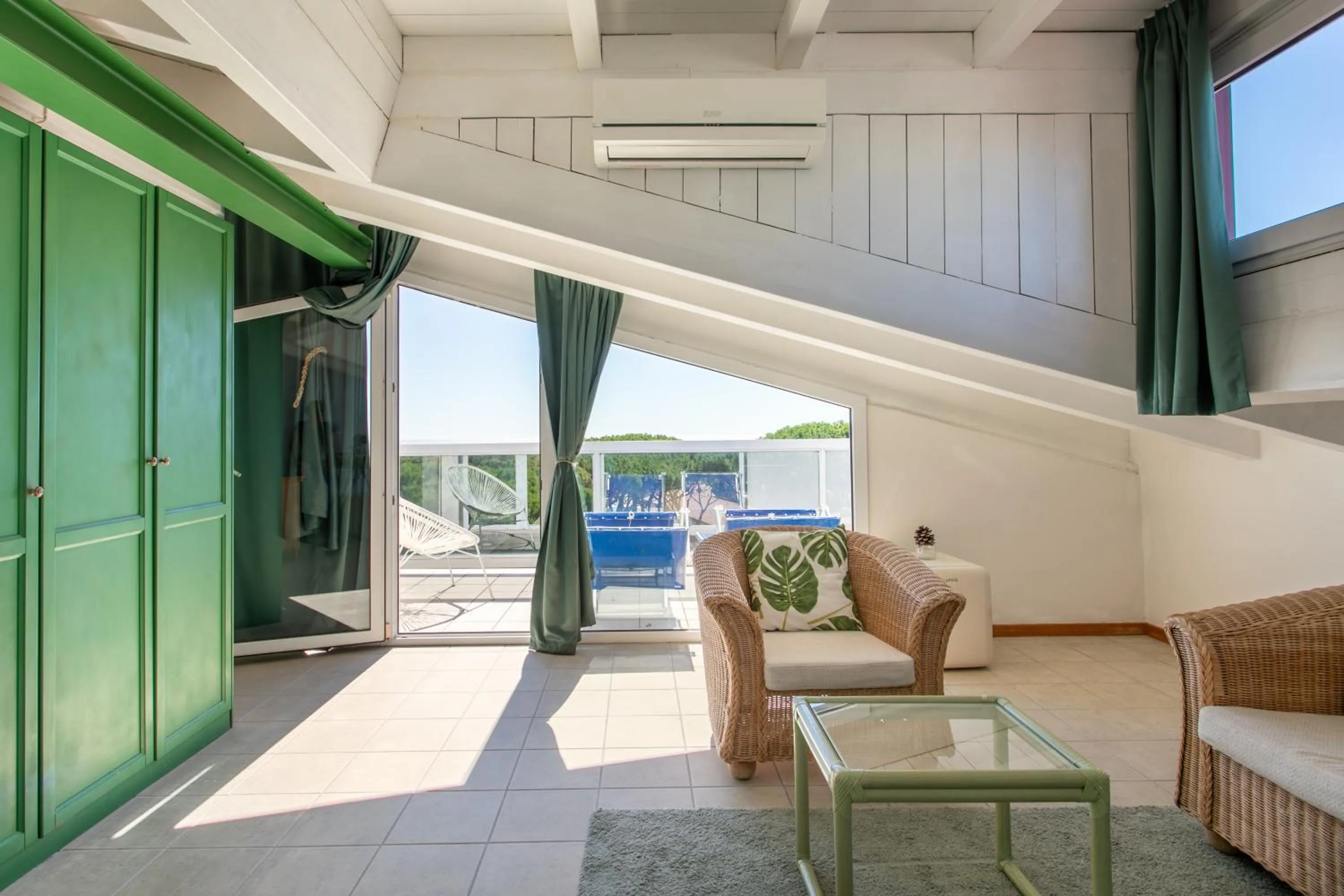 Day in Harvey Suites Hotel & Residence