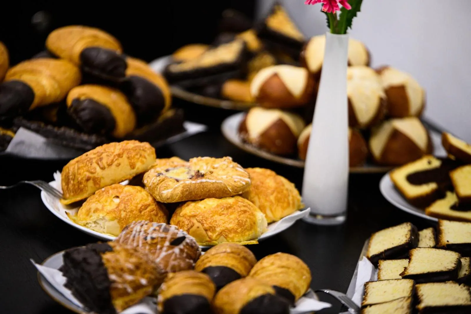 Buffet breakfast in Hotel Luna