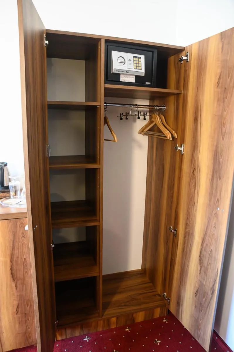 wardrobe in Hotel Luna