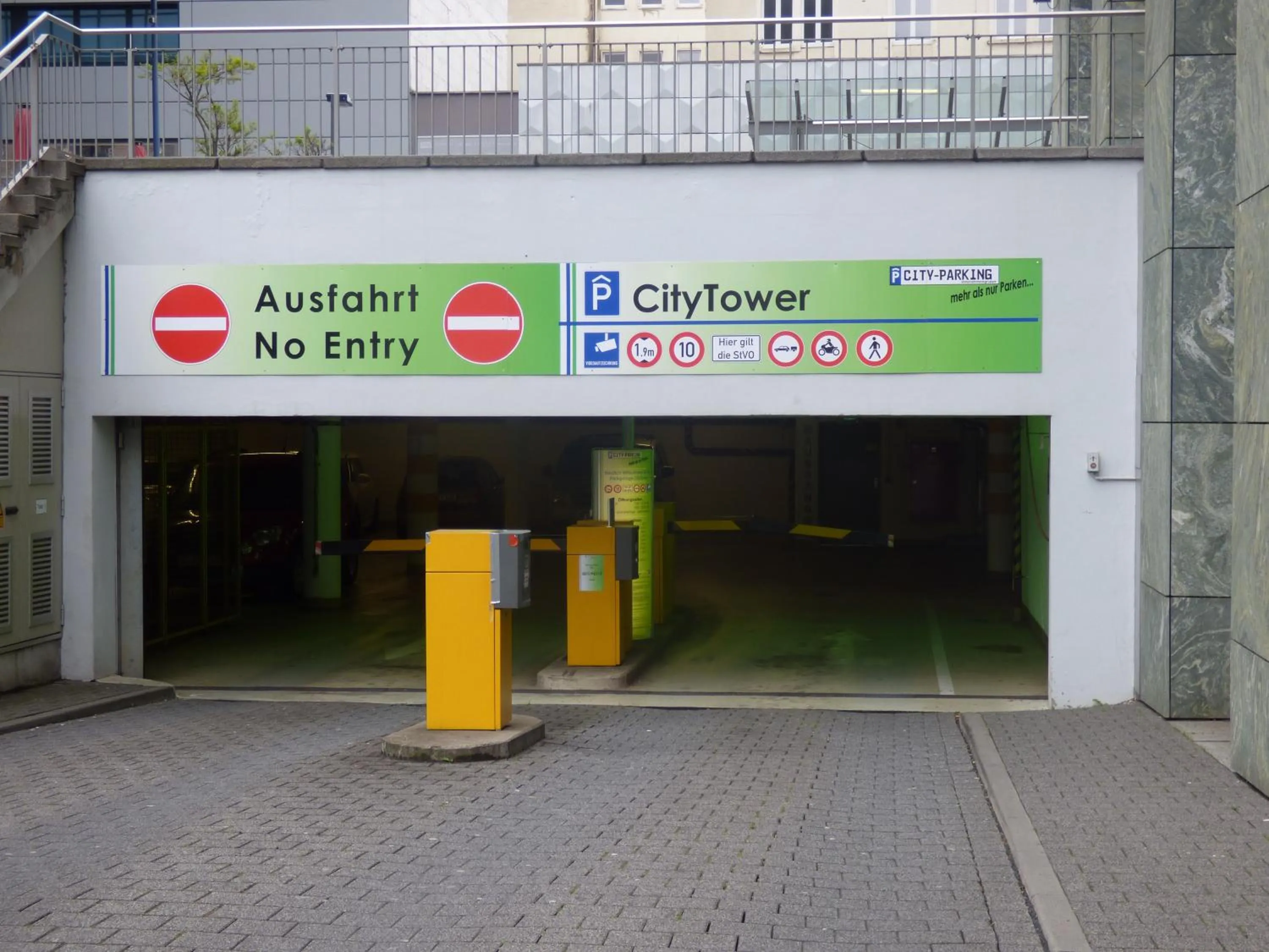 Area and facilities in Hotel Luna