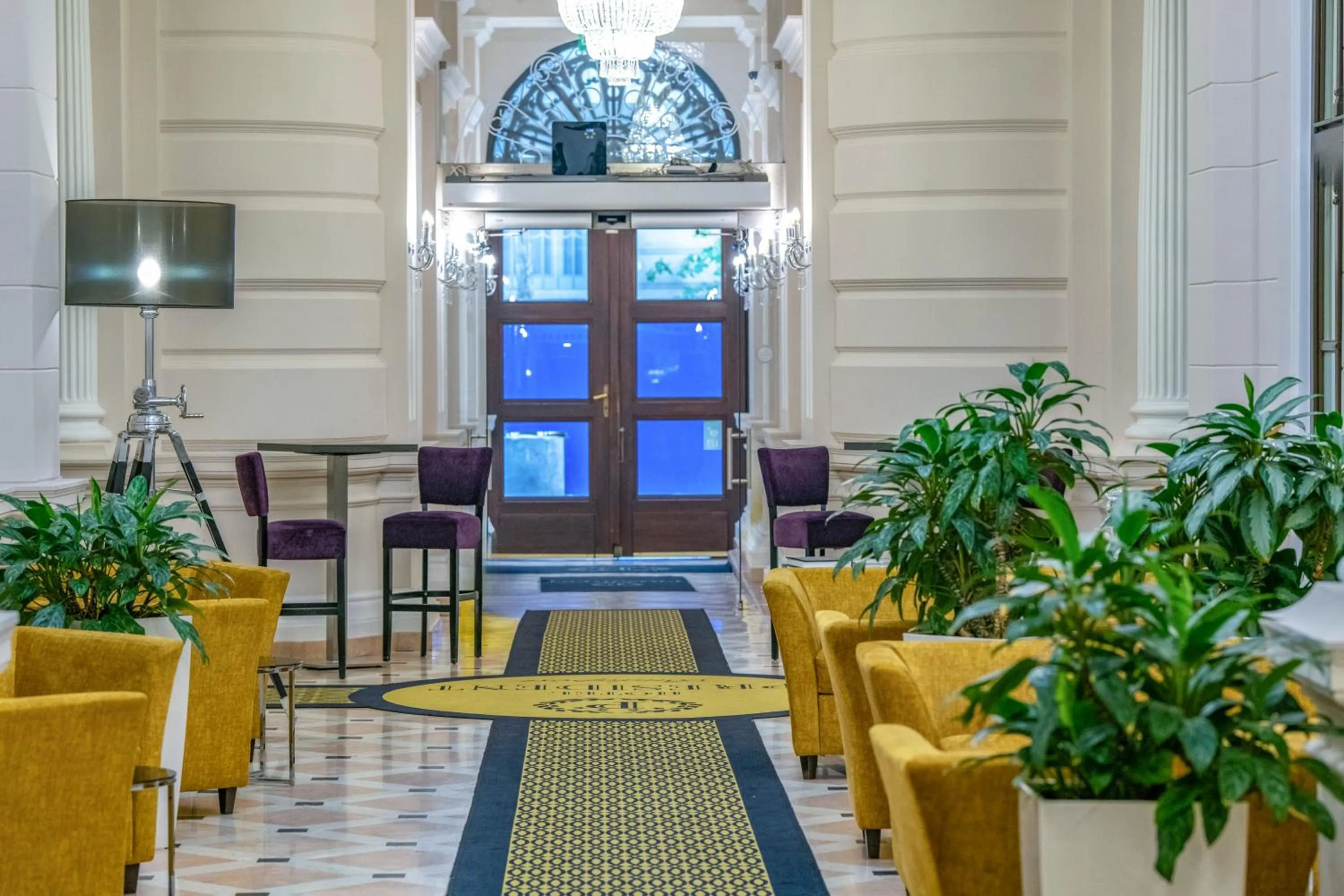 Lobby or reception in Hotel President