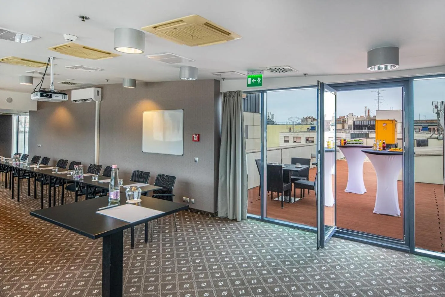 Banquet/Function facilities in Hotel President