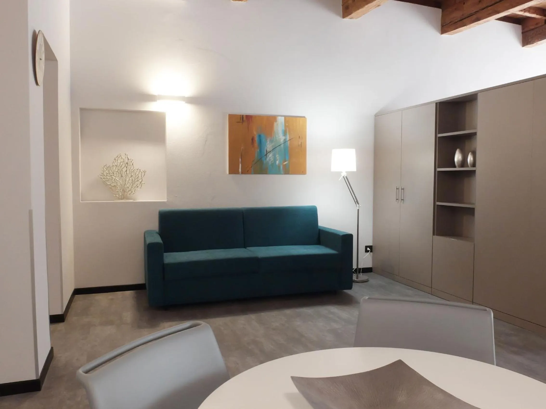 Bed in Residence Carlton