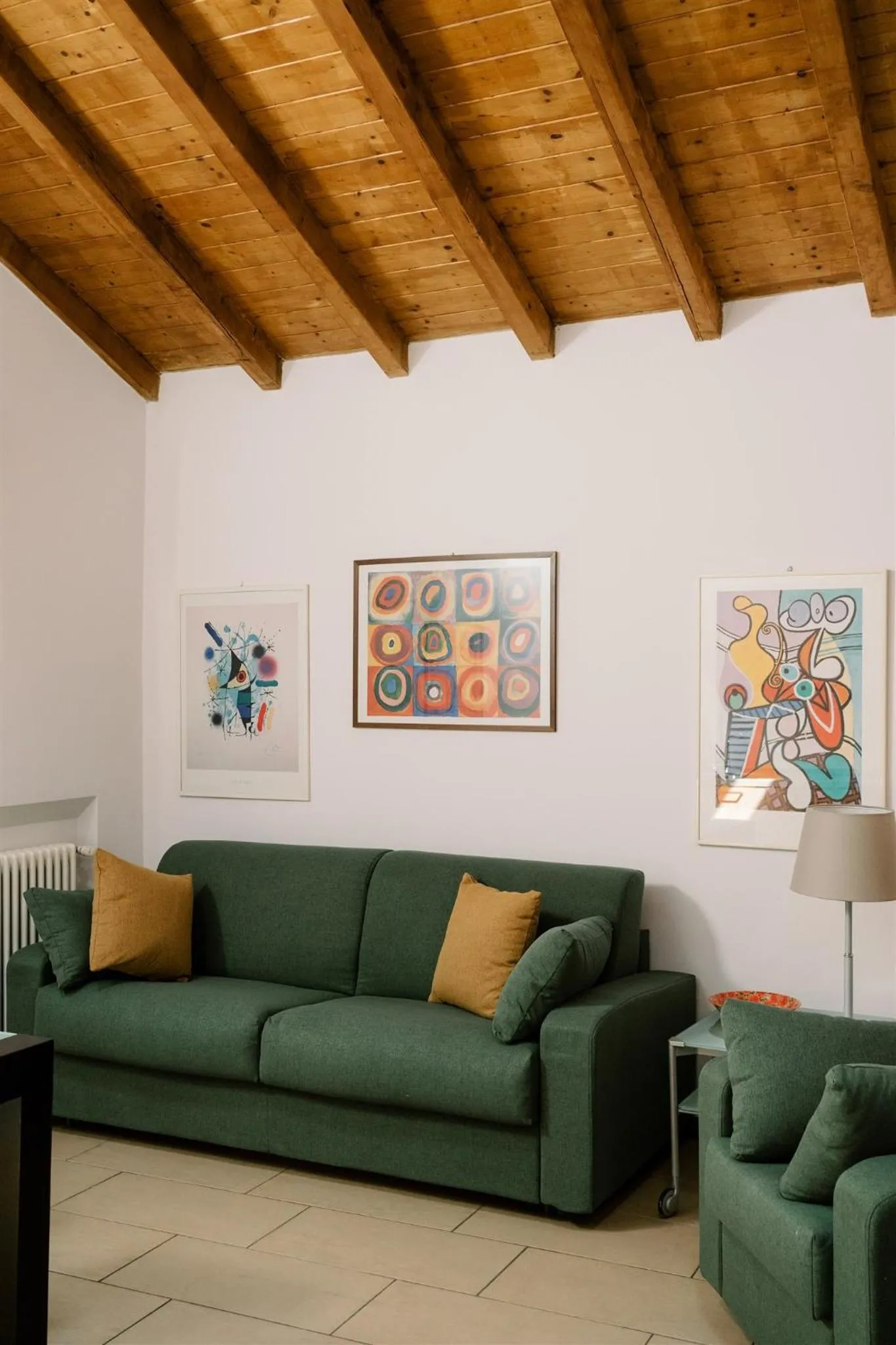 Living room in Residence Carlton