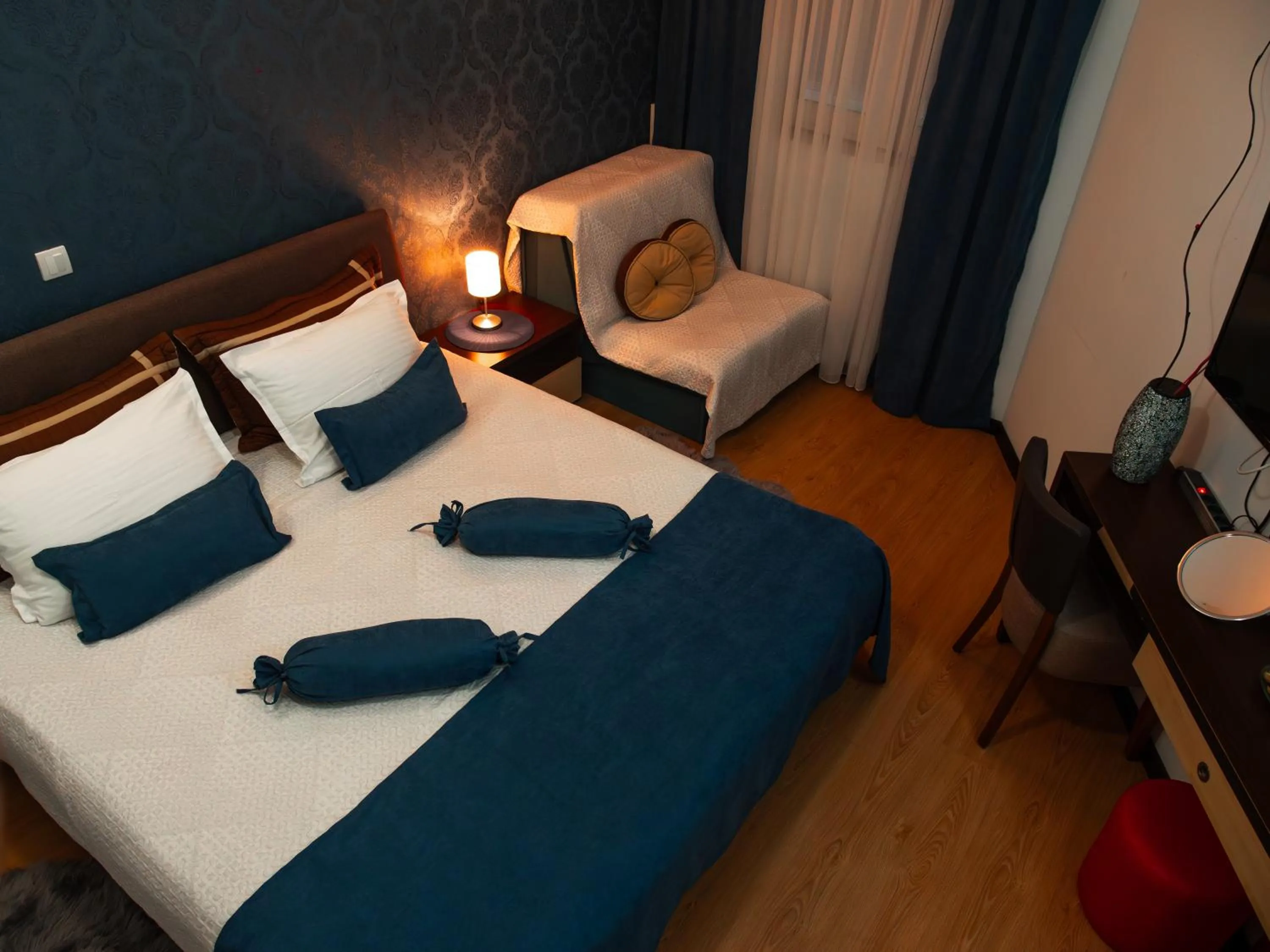 Bed in Motel Krnjevo