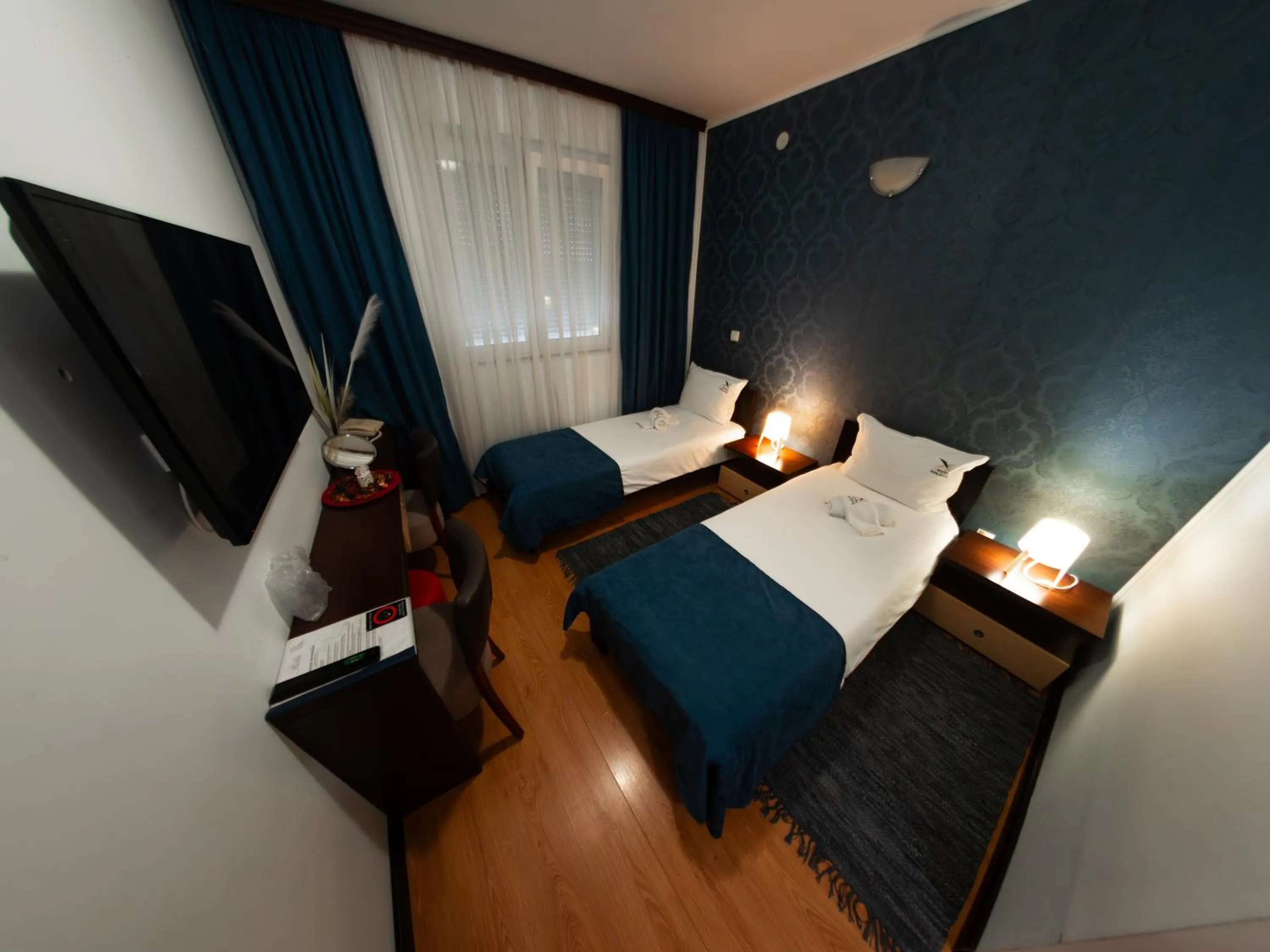 TV and multimedia, Bed in Motel Krnjevo