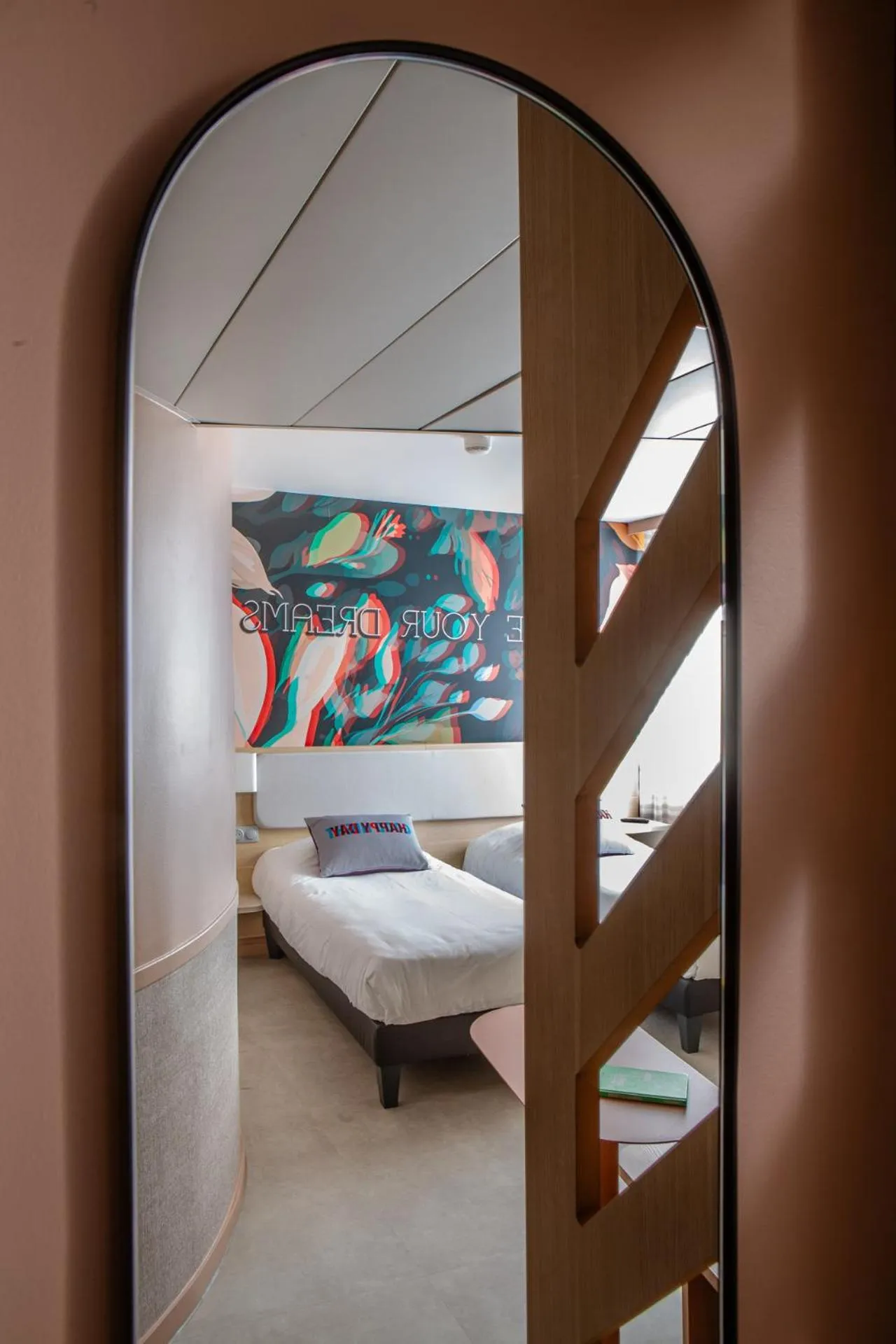 Bed in ibis Styles Bordeaux Centre Gare