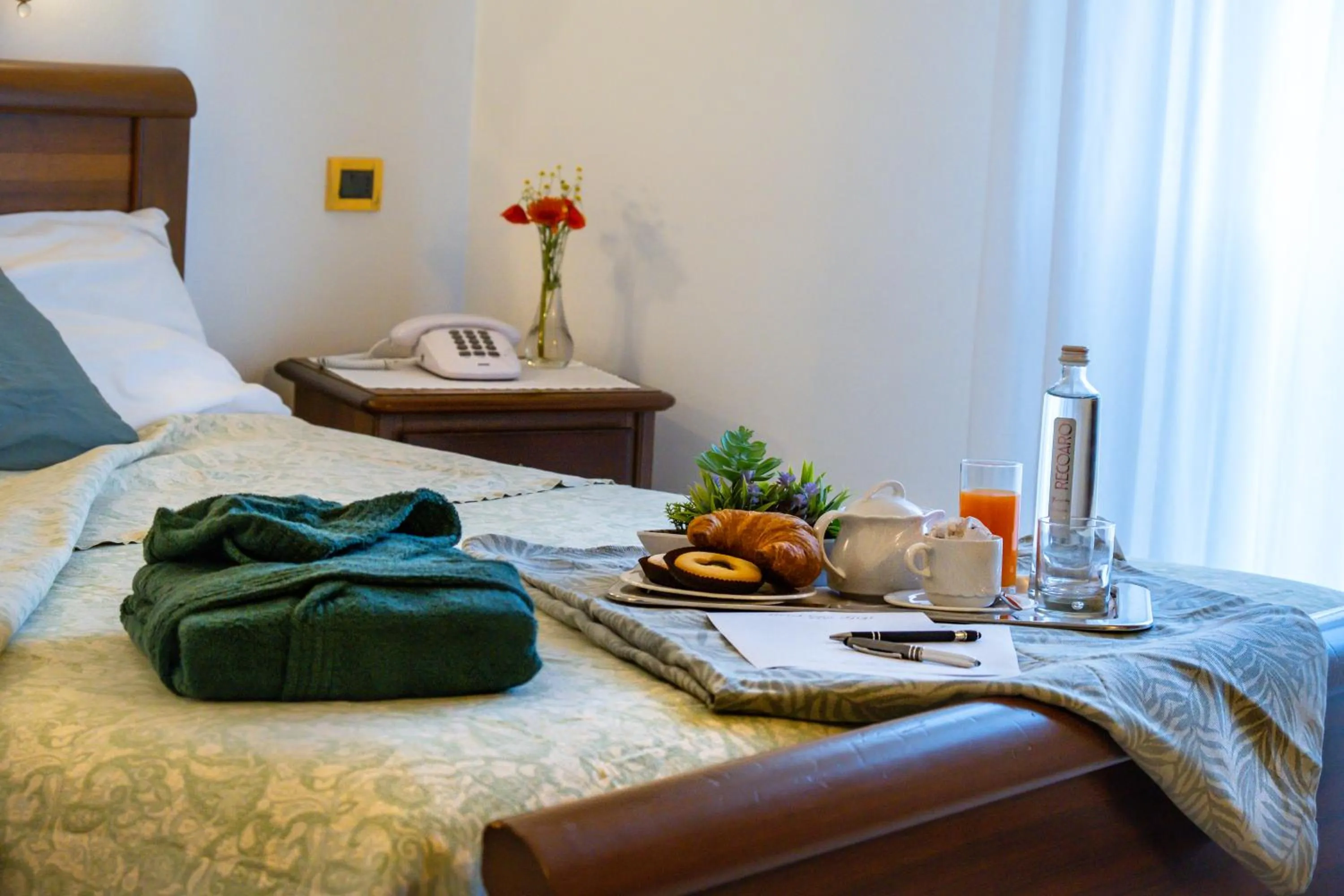 Bed in Hotel Da Gigi