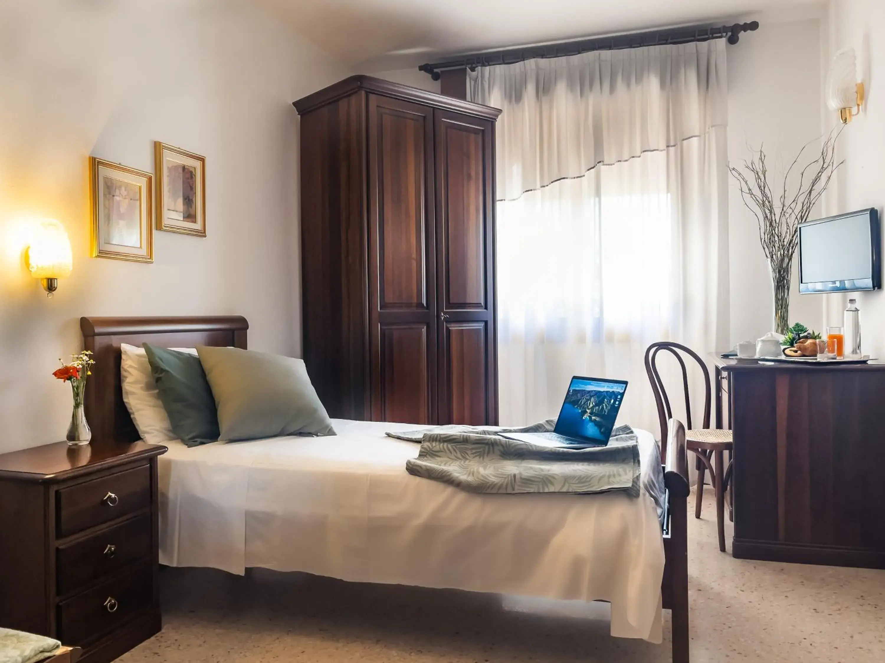 Single Room in Hotel Da Gigi Single Room in Hotel Da Gigi