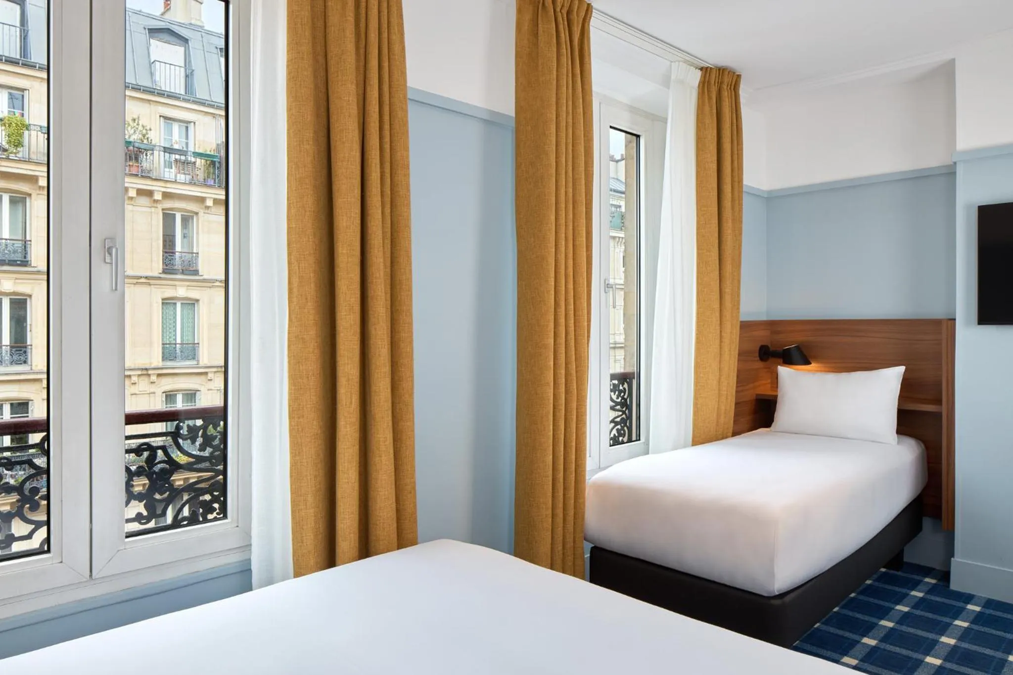 Bedroom, Bed in Timhotel Paris du Gare du Nord