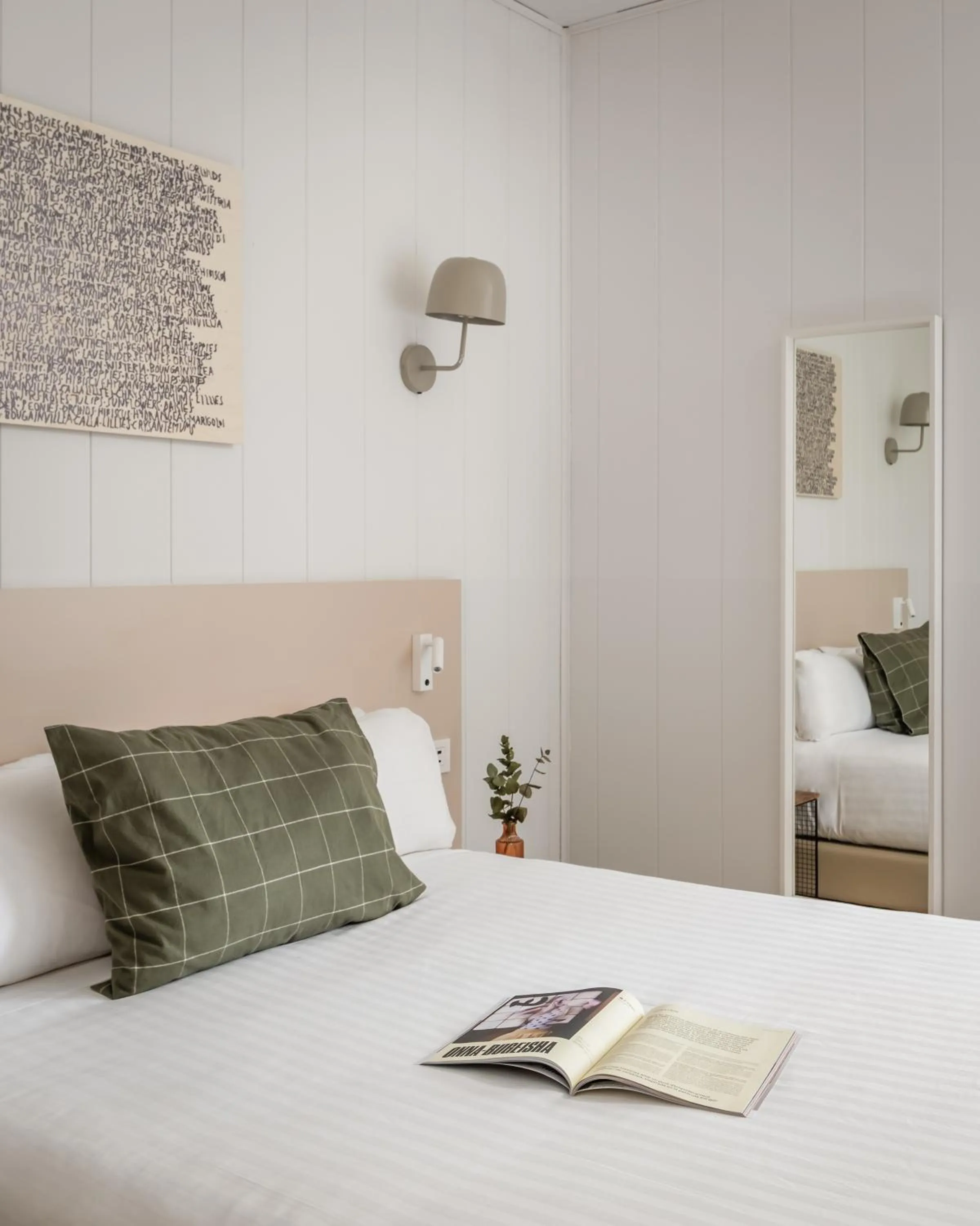 Bed in BYPILLOW Erba