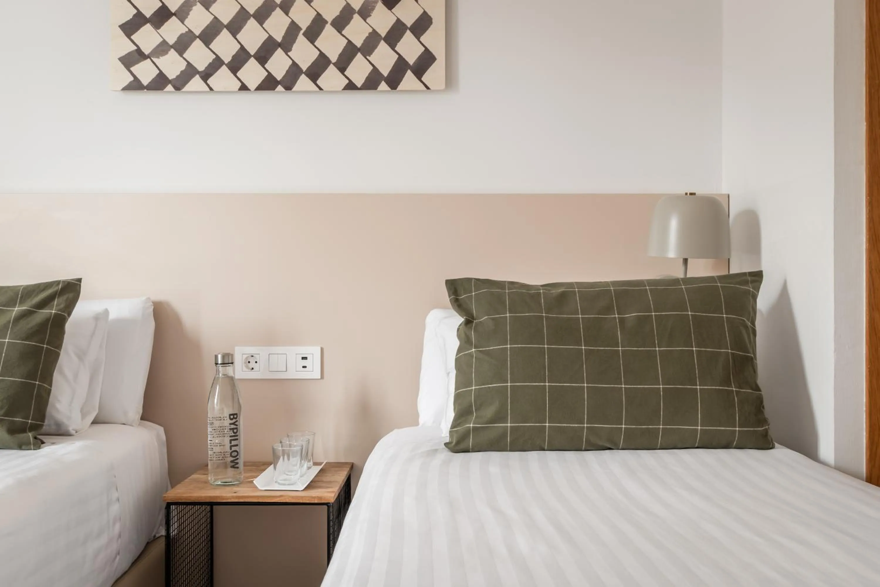 Bed in BYPILLOW Erba