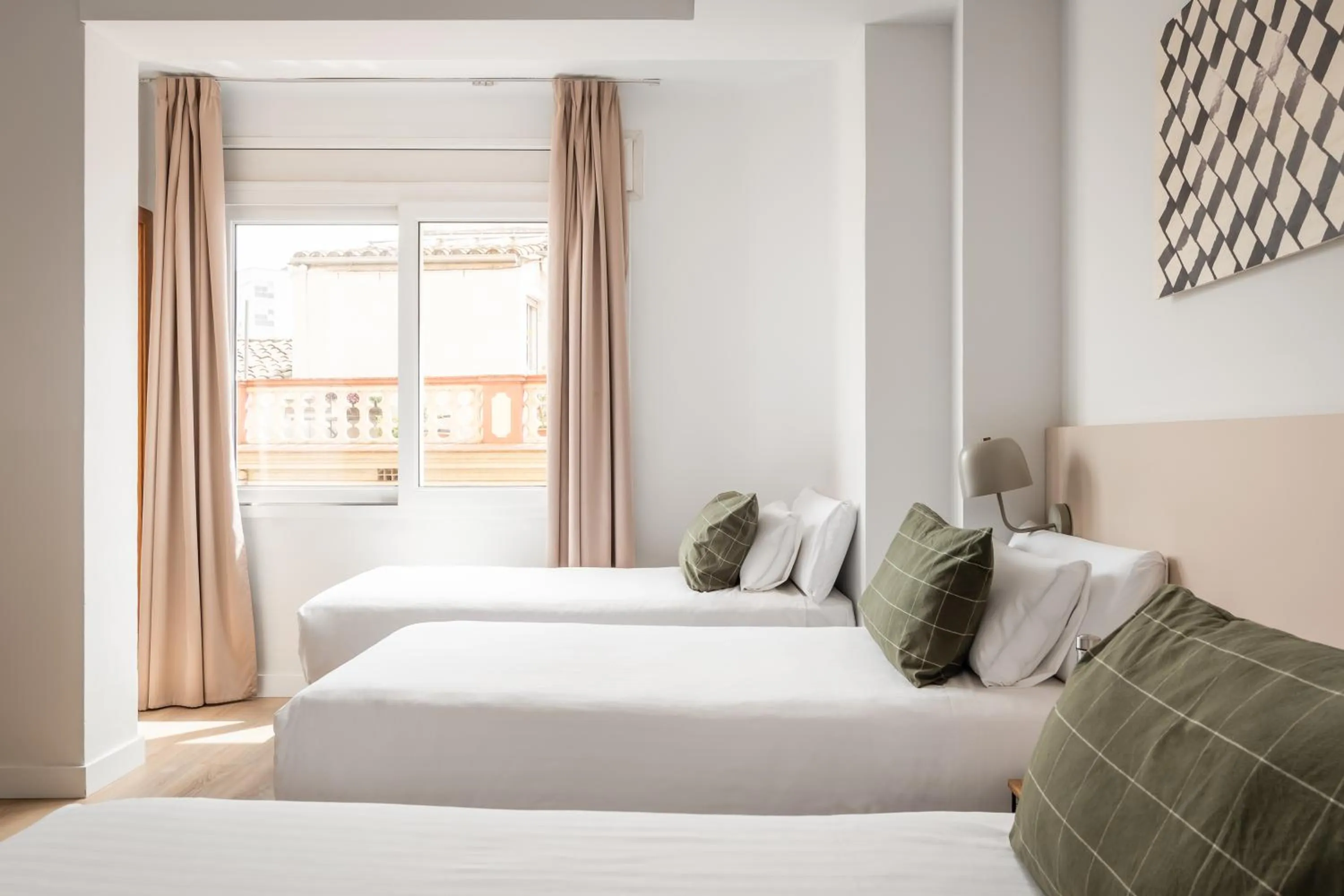 Bed in BYPILLOW Erba