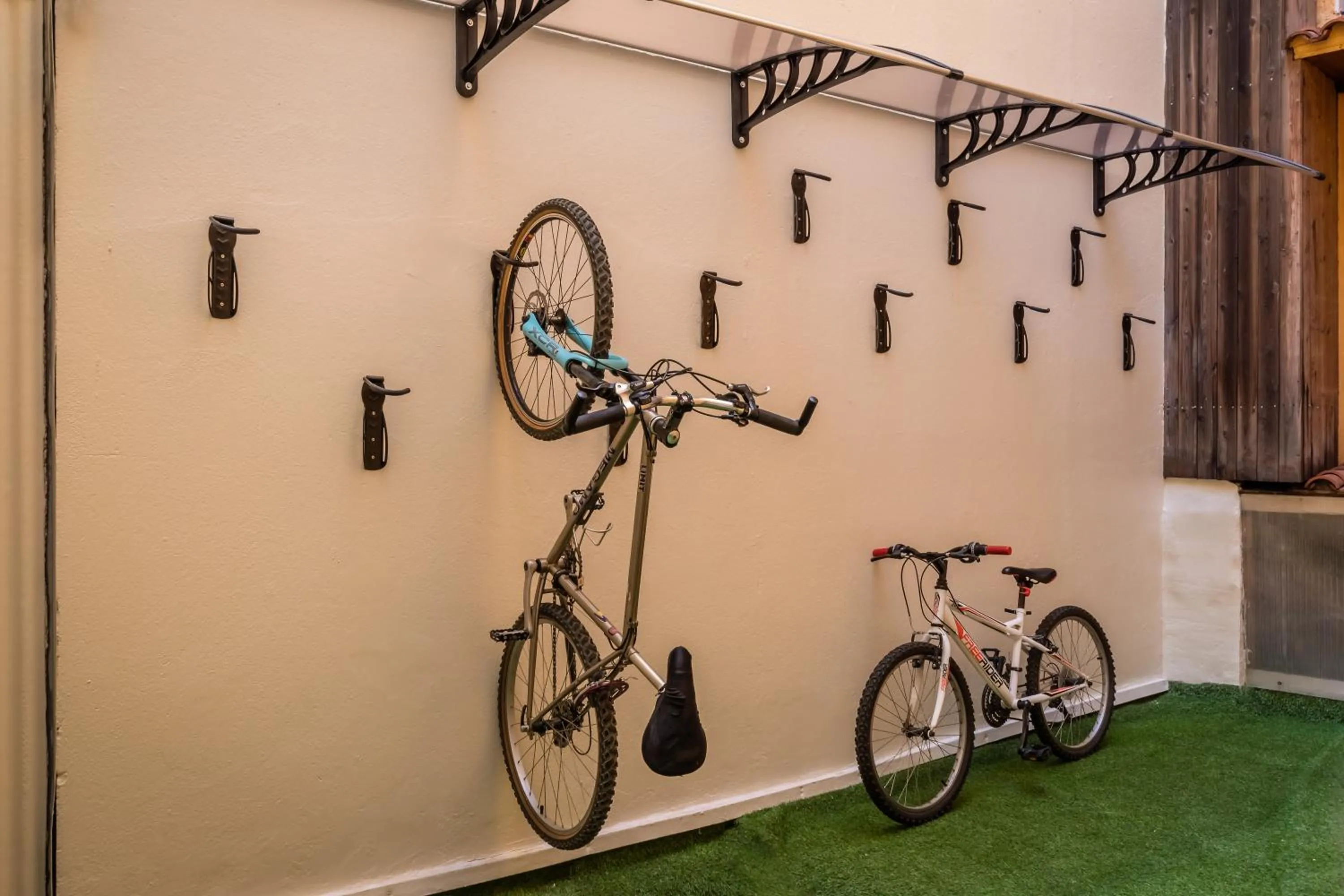 Cycling in BYPILLOW Erba