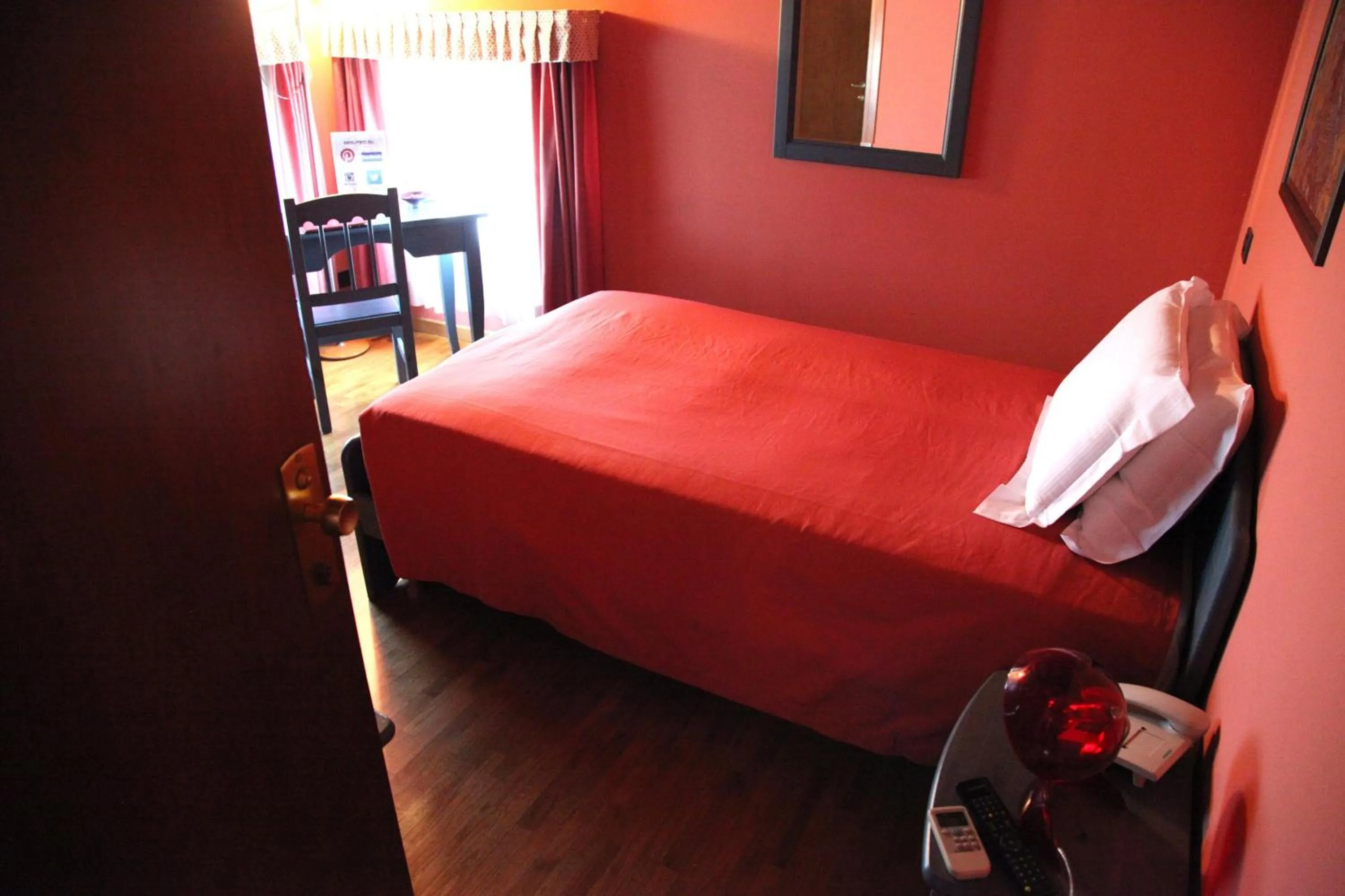 Photo of the whole room, Bed in Country Hotel Al Gallo