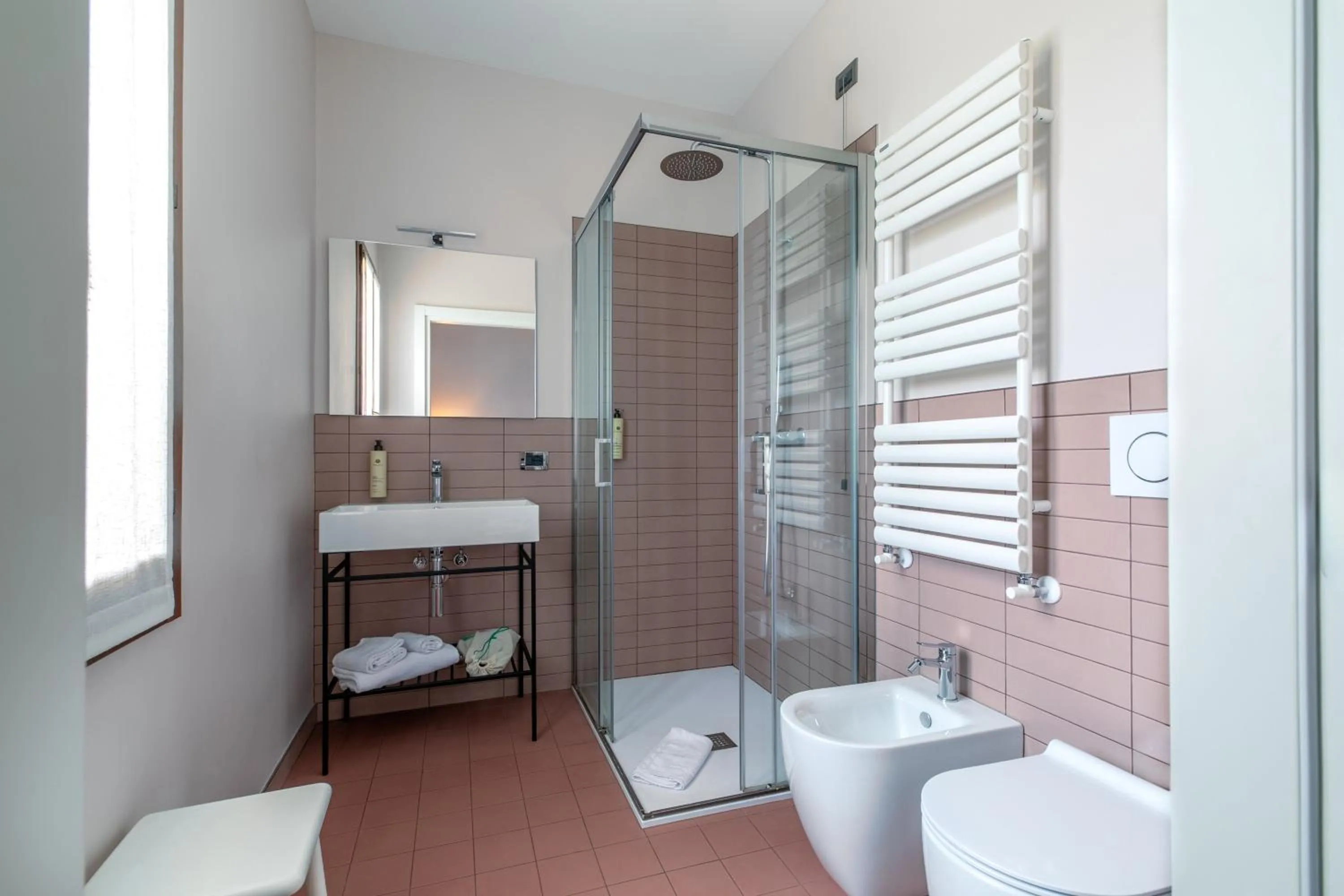 Shower in Country Hotel Al Gallo