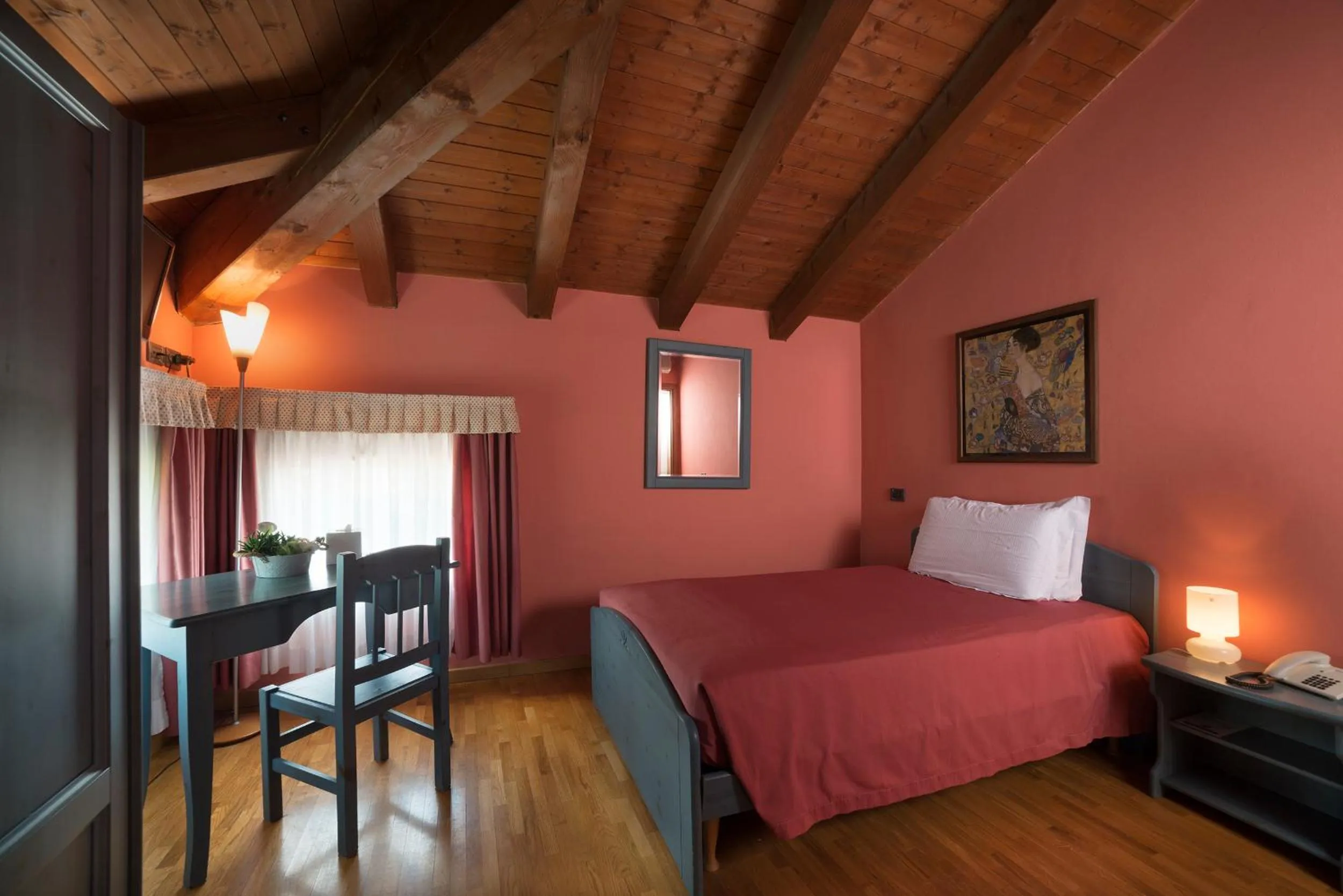 Photo of the whole room, Bed in Country Hotel Al Gallo