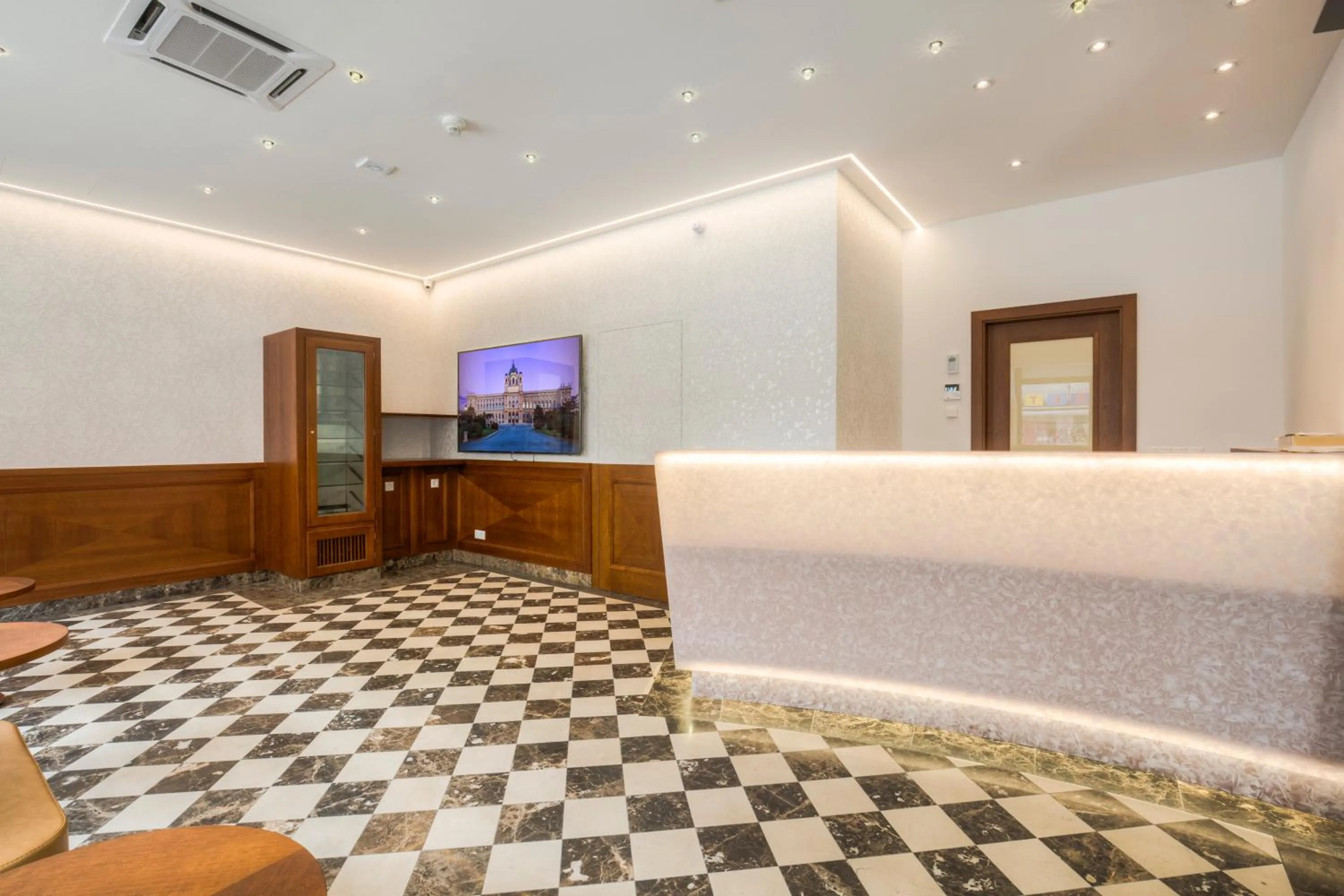 Lobby or reception in Vienna Grand Apartments City