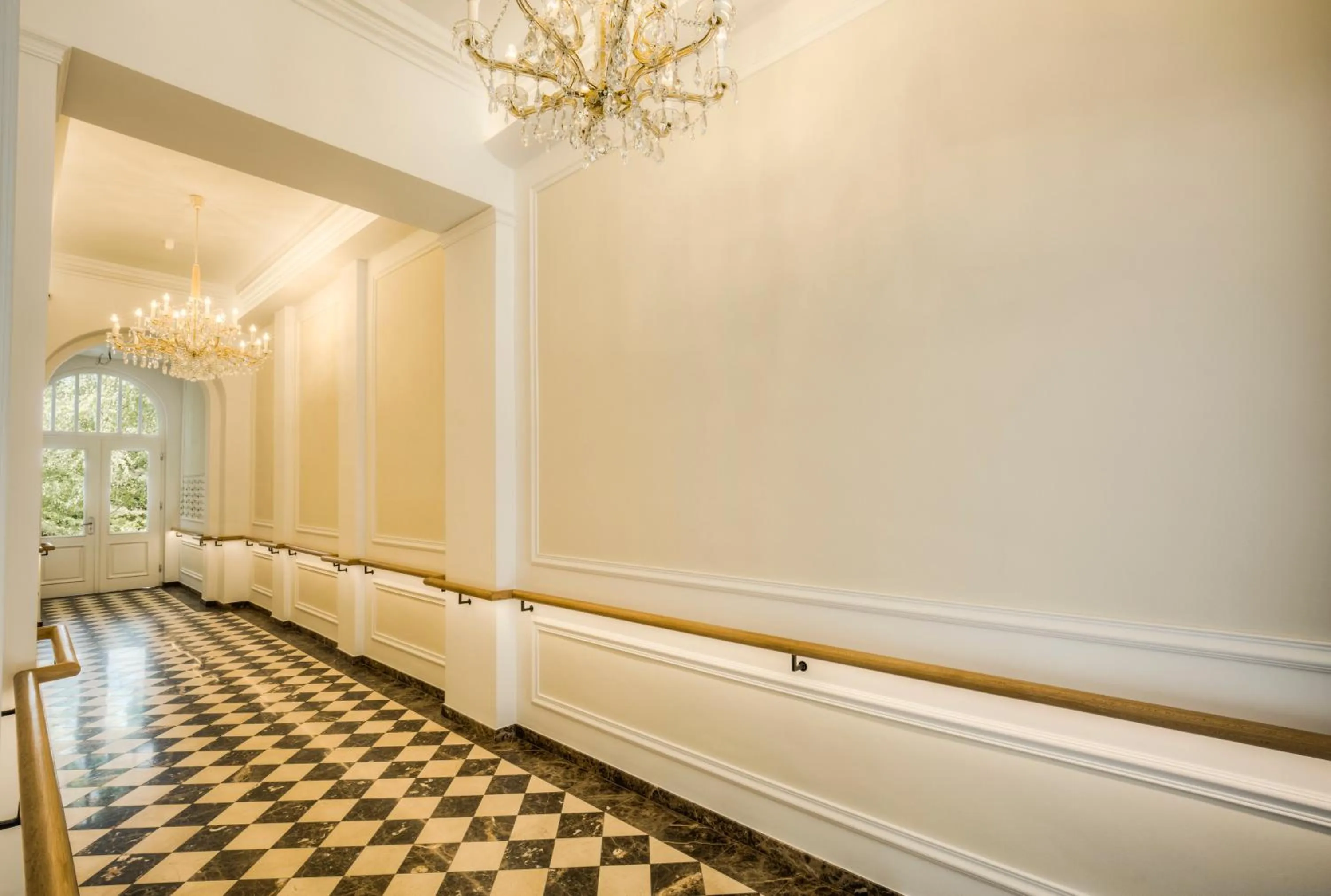 Area and facilities in Vienna Grand Apartments City