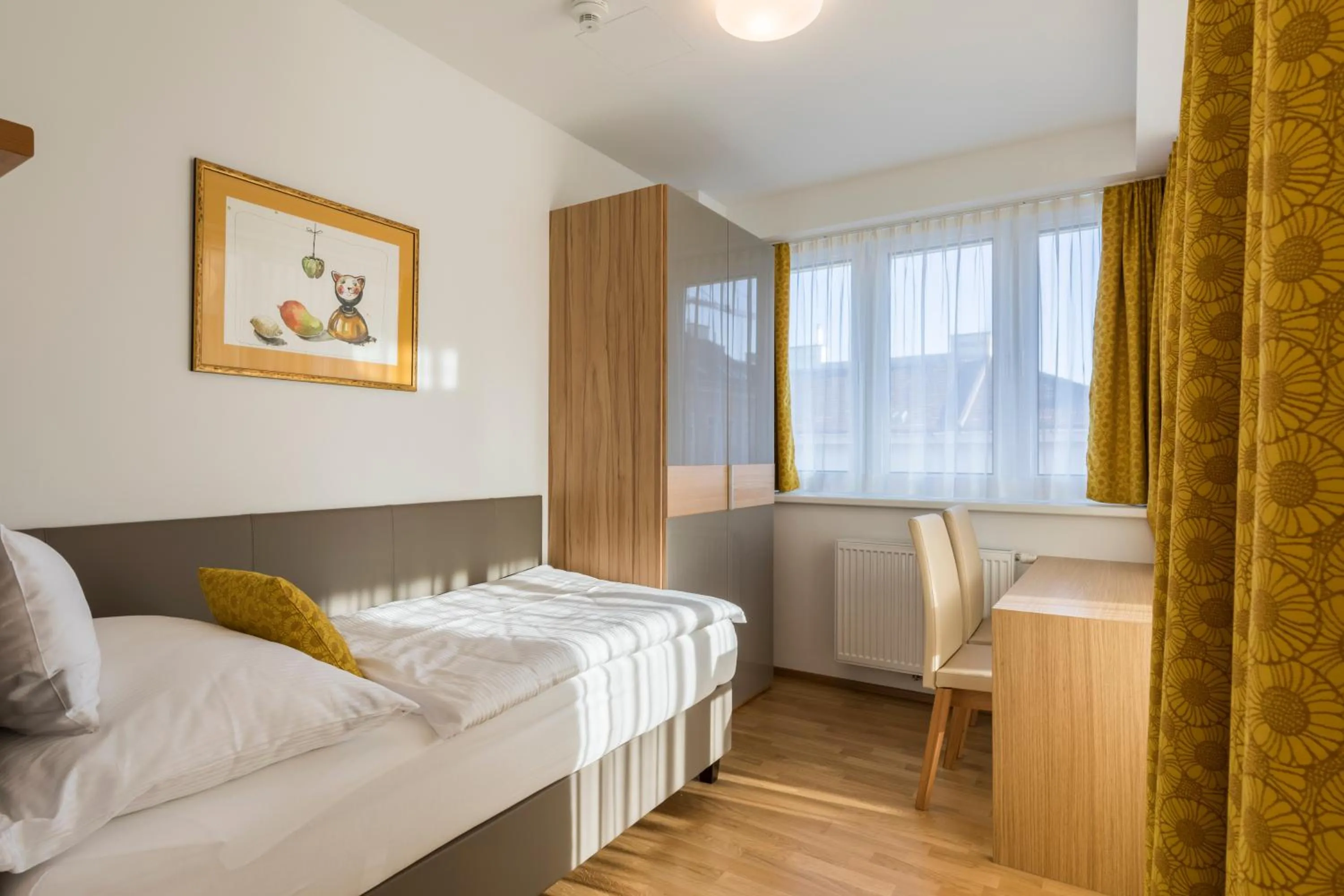 Bedroom, Bed in Vienna Grand Apartments City