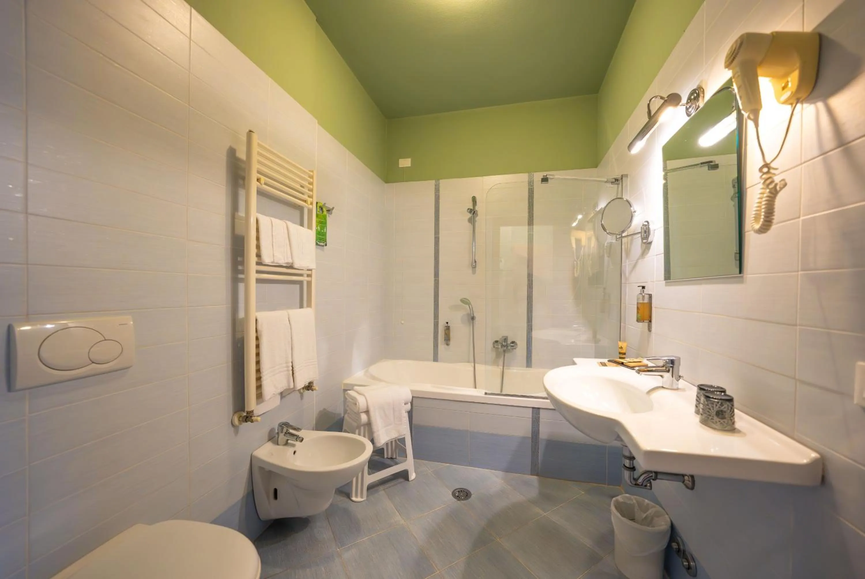 Bathroom in Hotel Bellavista