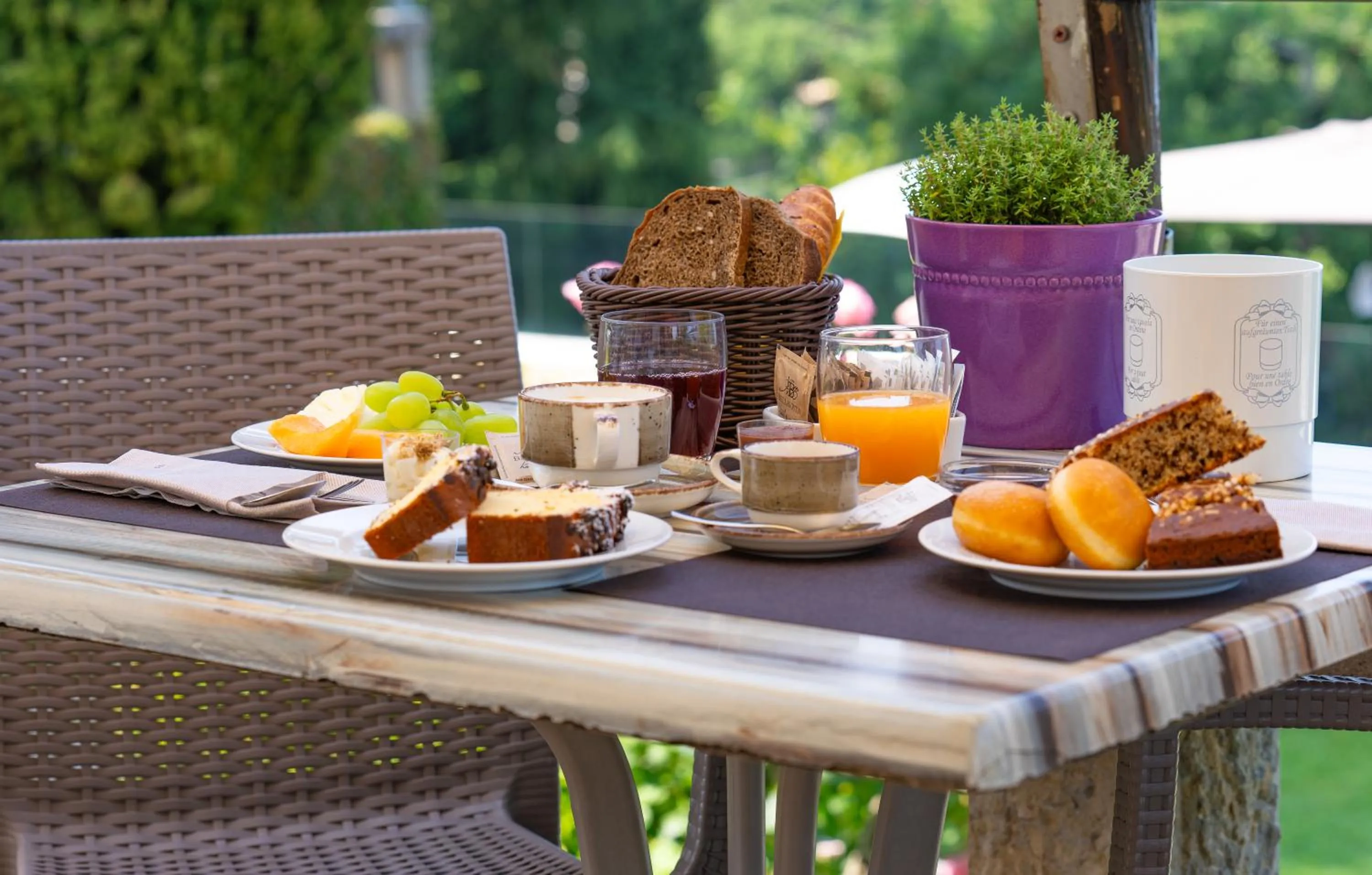 Breakfast in Hotel Bellavista